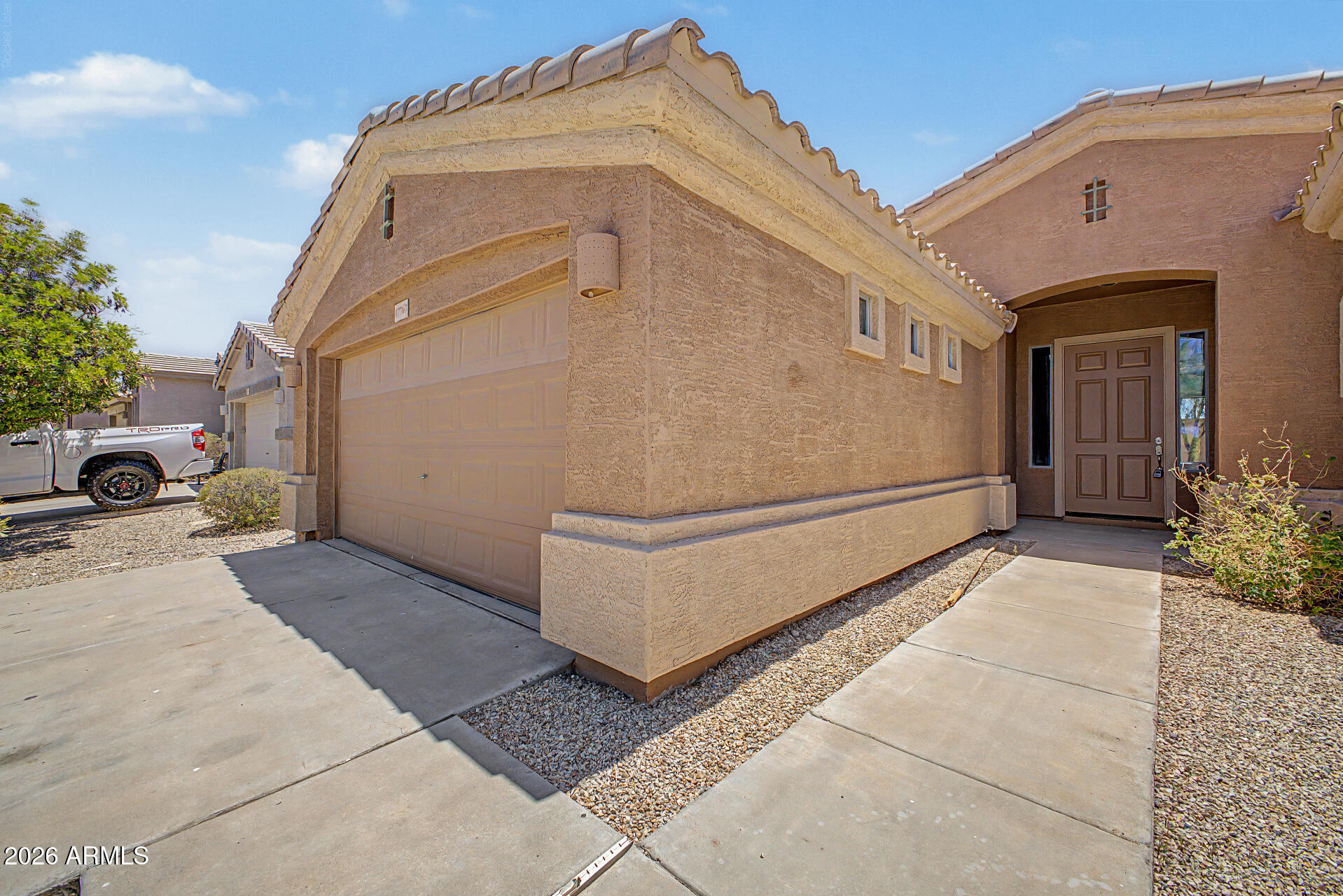 17767 W DESERT VIEW Lane
