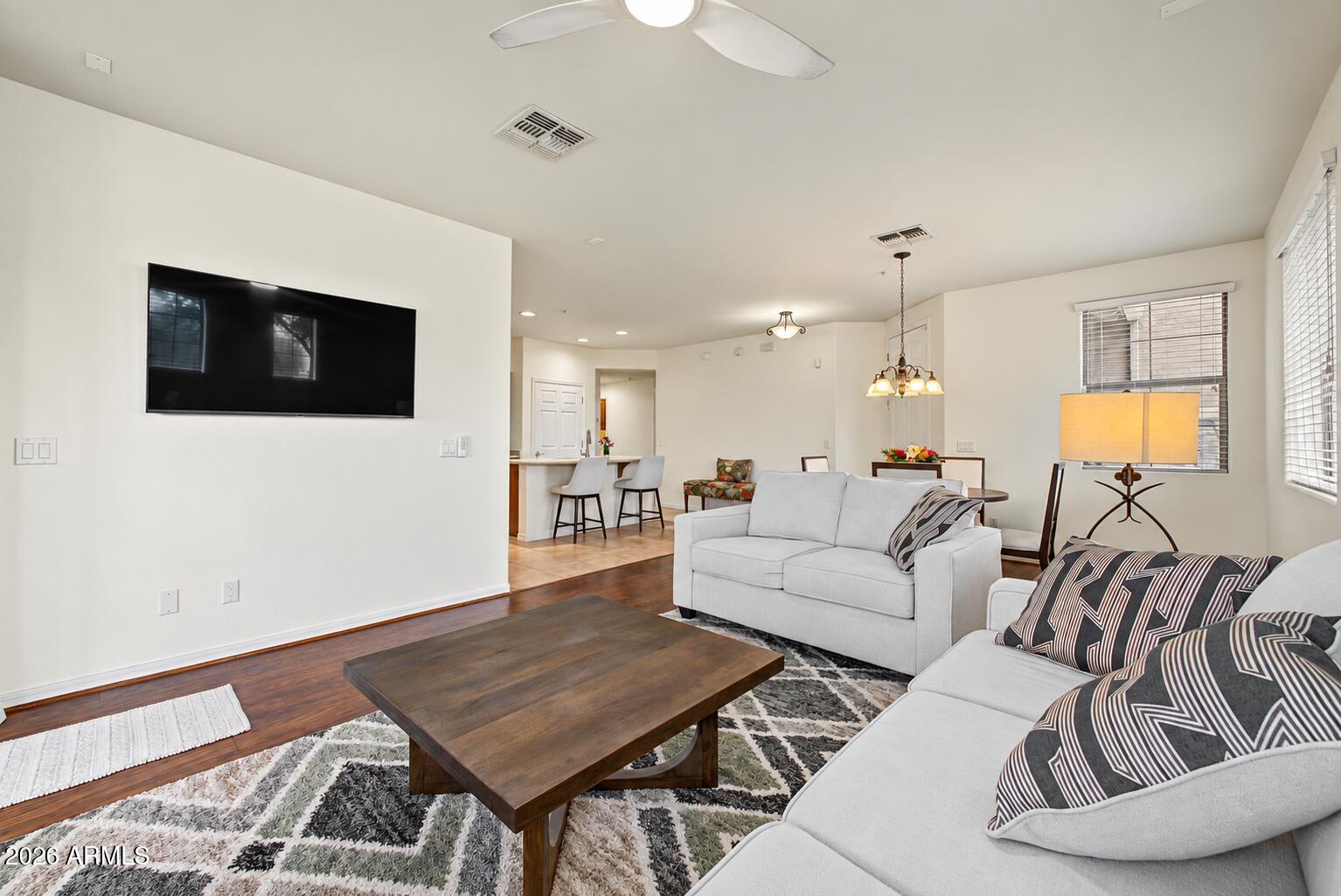 2140 W TALLGRASS Trail 107