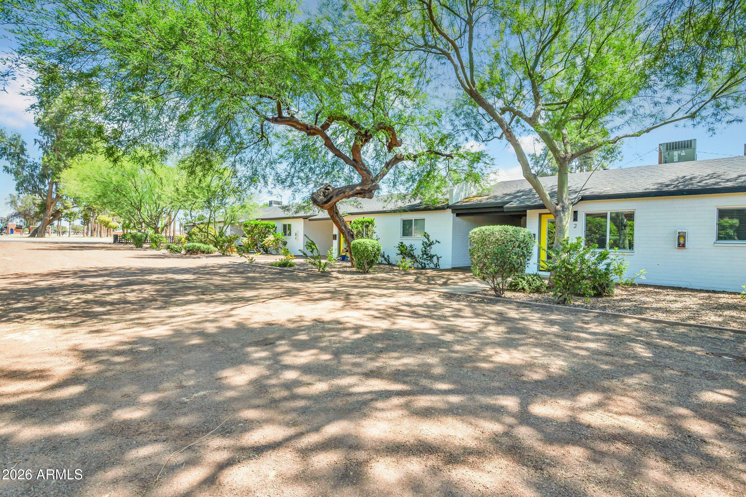 4323 N 13TH Place