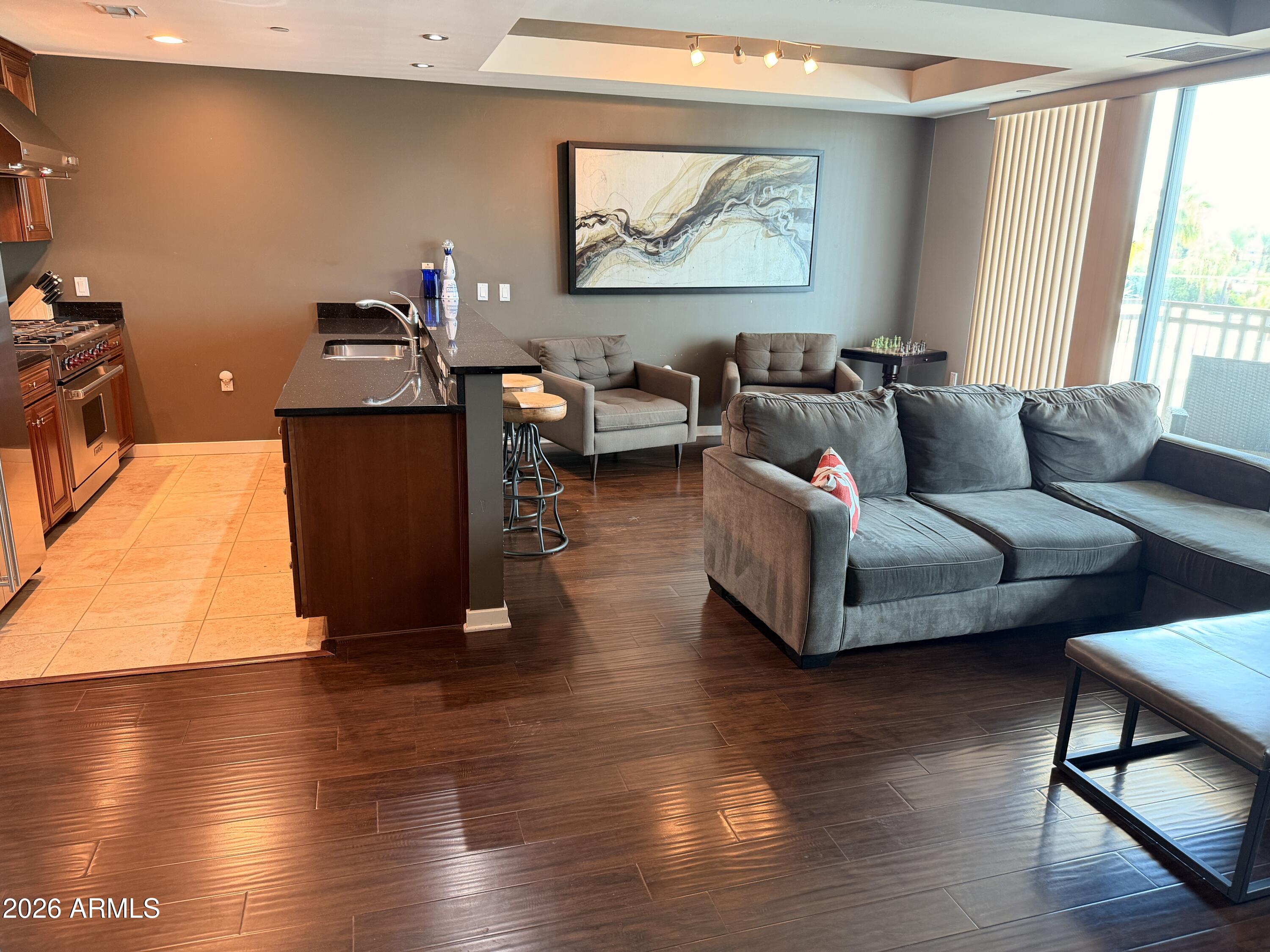 6803 E MAIN Street 4404