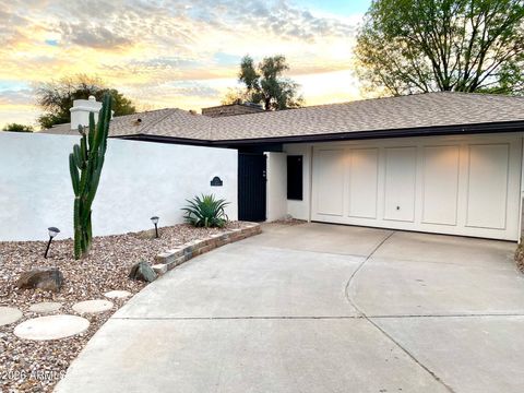 Photo of 7621 E Via De Lindo Street, Scottsdale, AZ 85258 (MLS # 6985265)