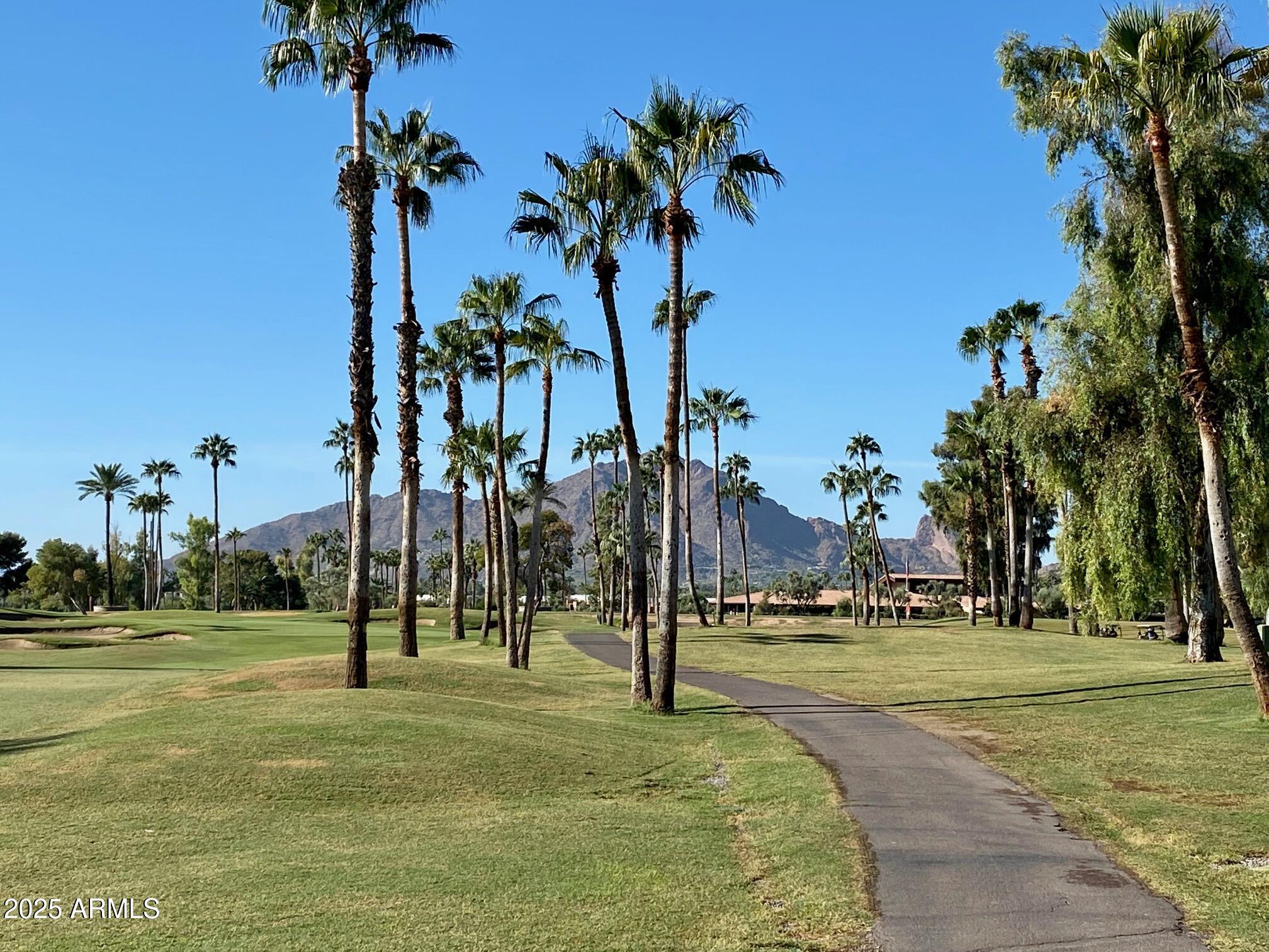 7621 E VIA DE LINDO Street