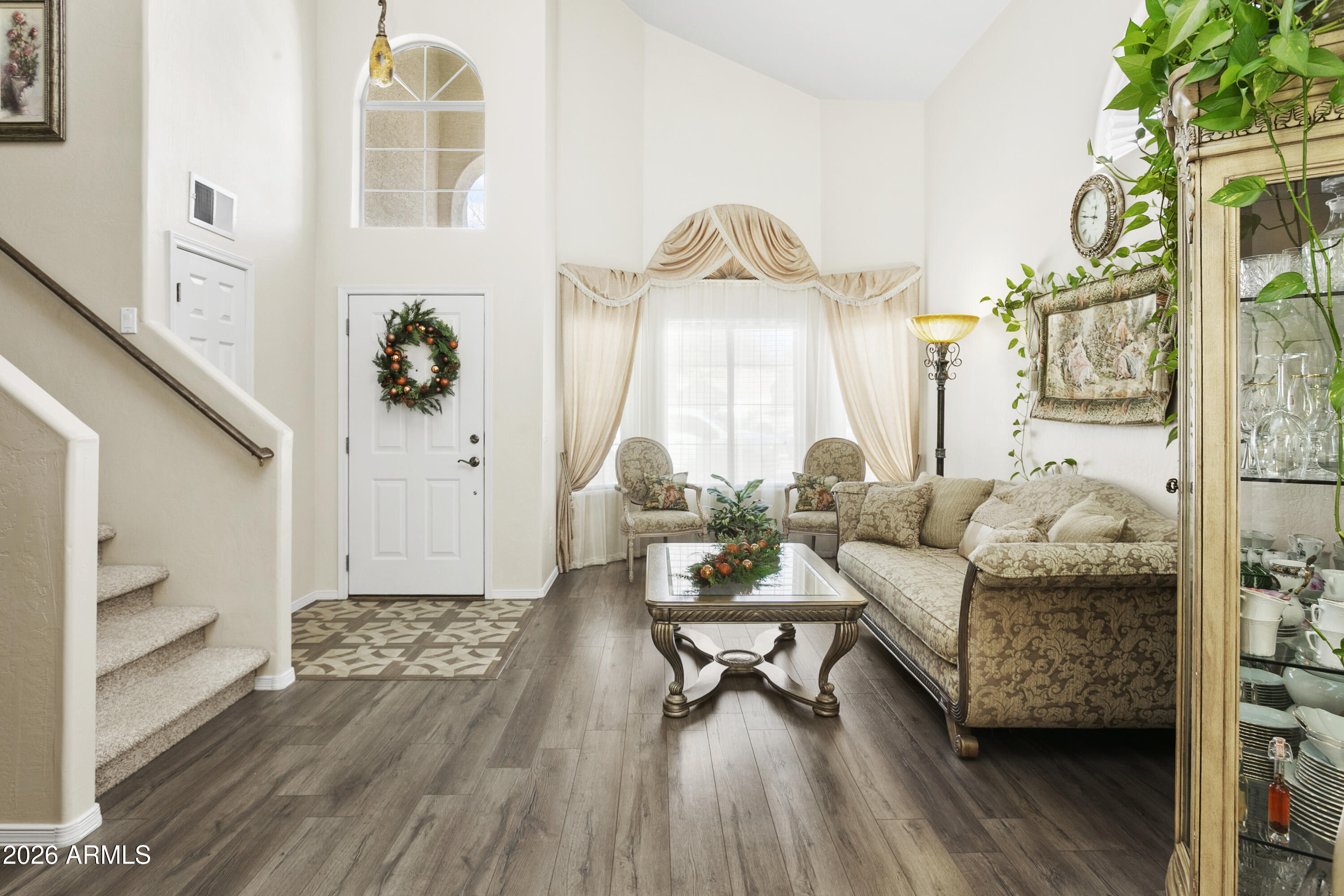 1871 E BUFFALO Street