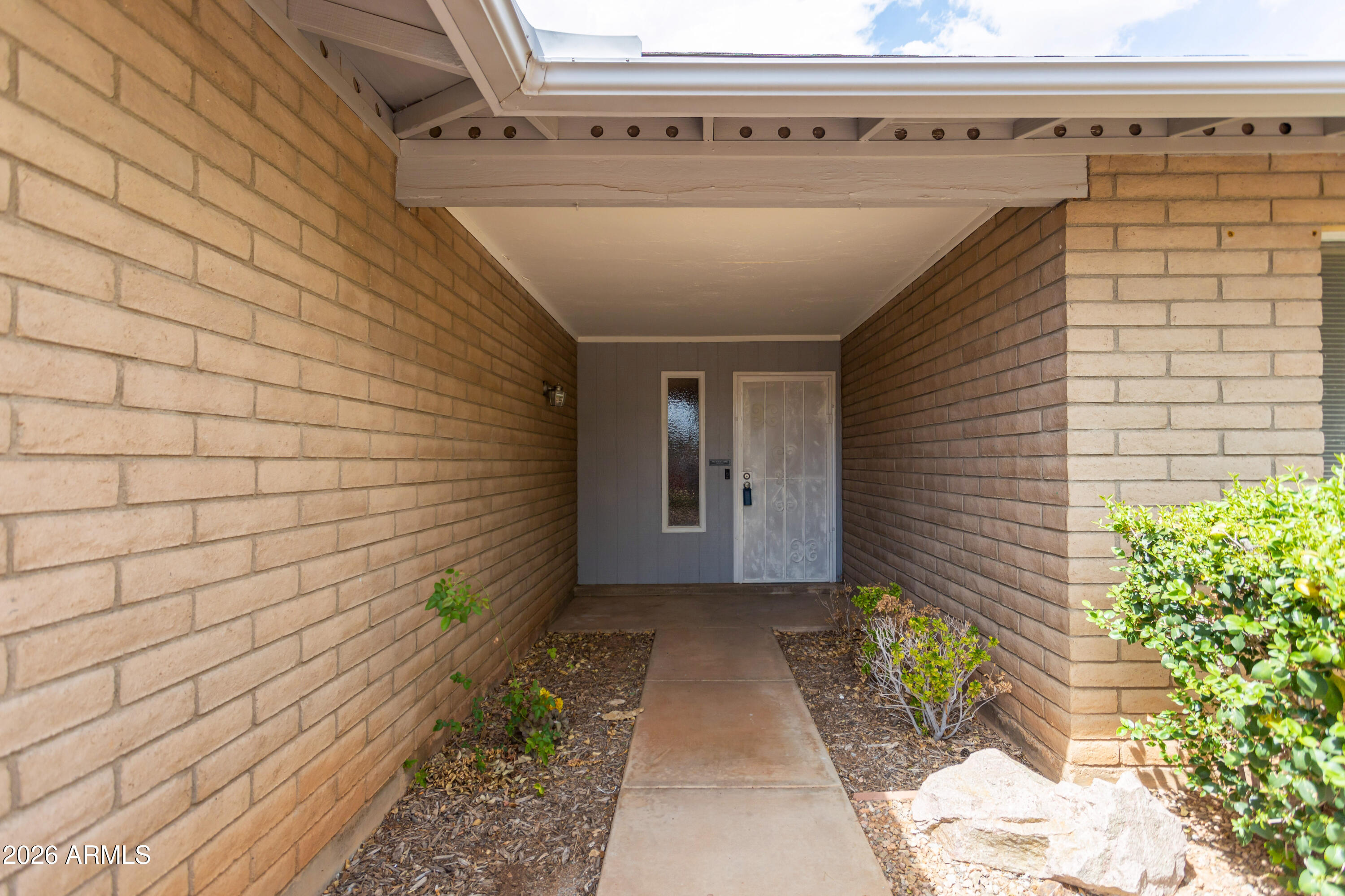 1301 E BUCKHORN Drive