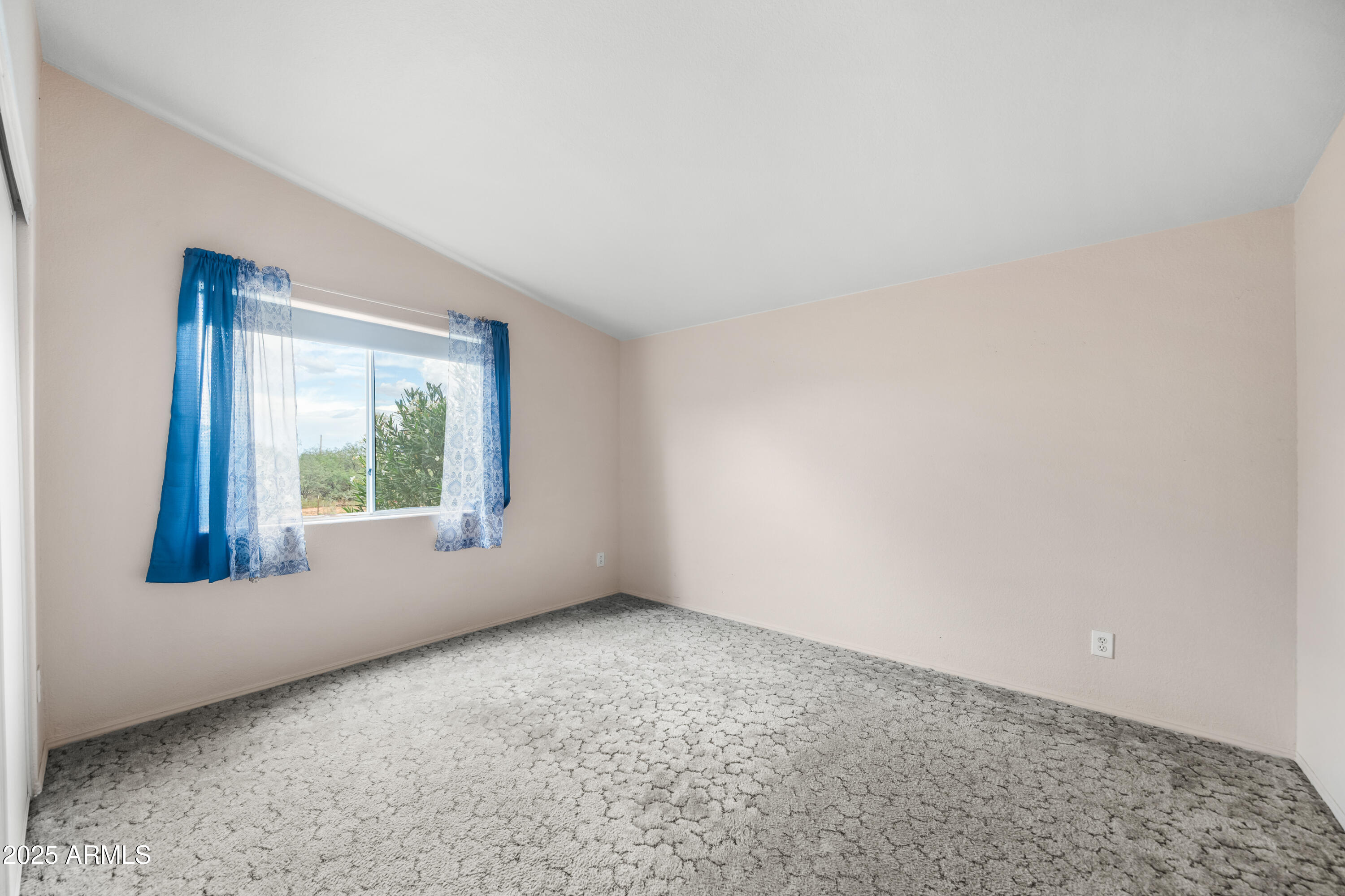 GARDEN VALLEY - Residential