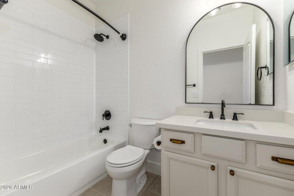 28789 N Broken Shale Drive