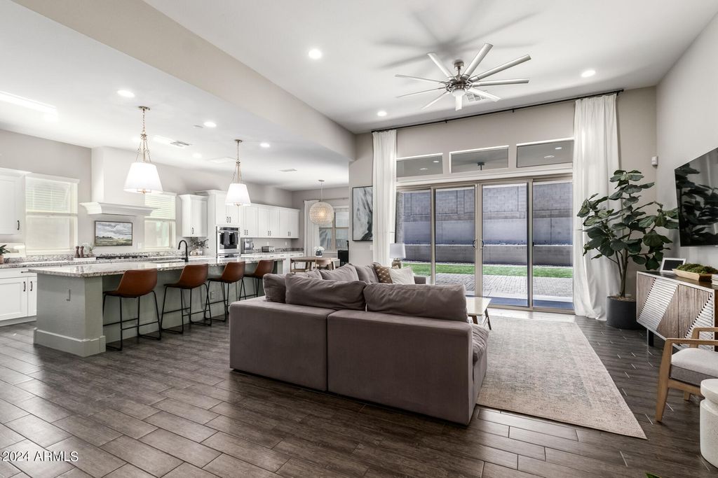 Photo of 9613 W Staghorn Road, Peoria, AZ 85383 (MLS # 6996485)