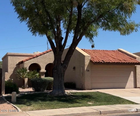 Property photo of 730 W Summit Place, Chandler, AZ 85225