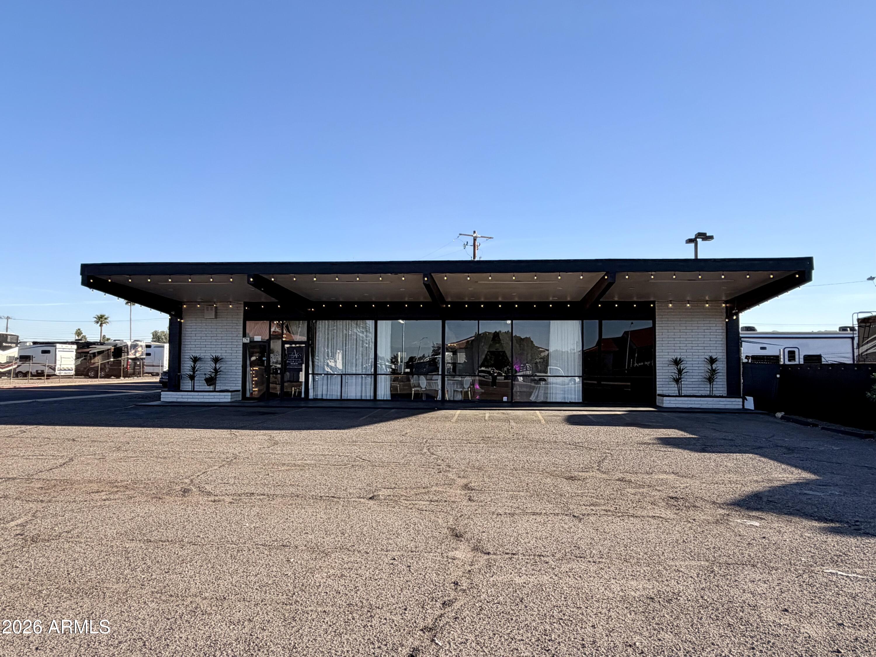 2111 E MAIN Street
