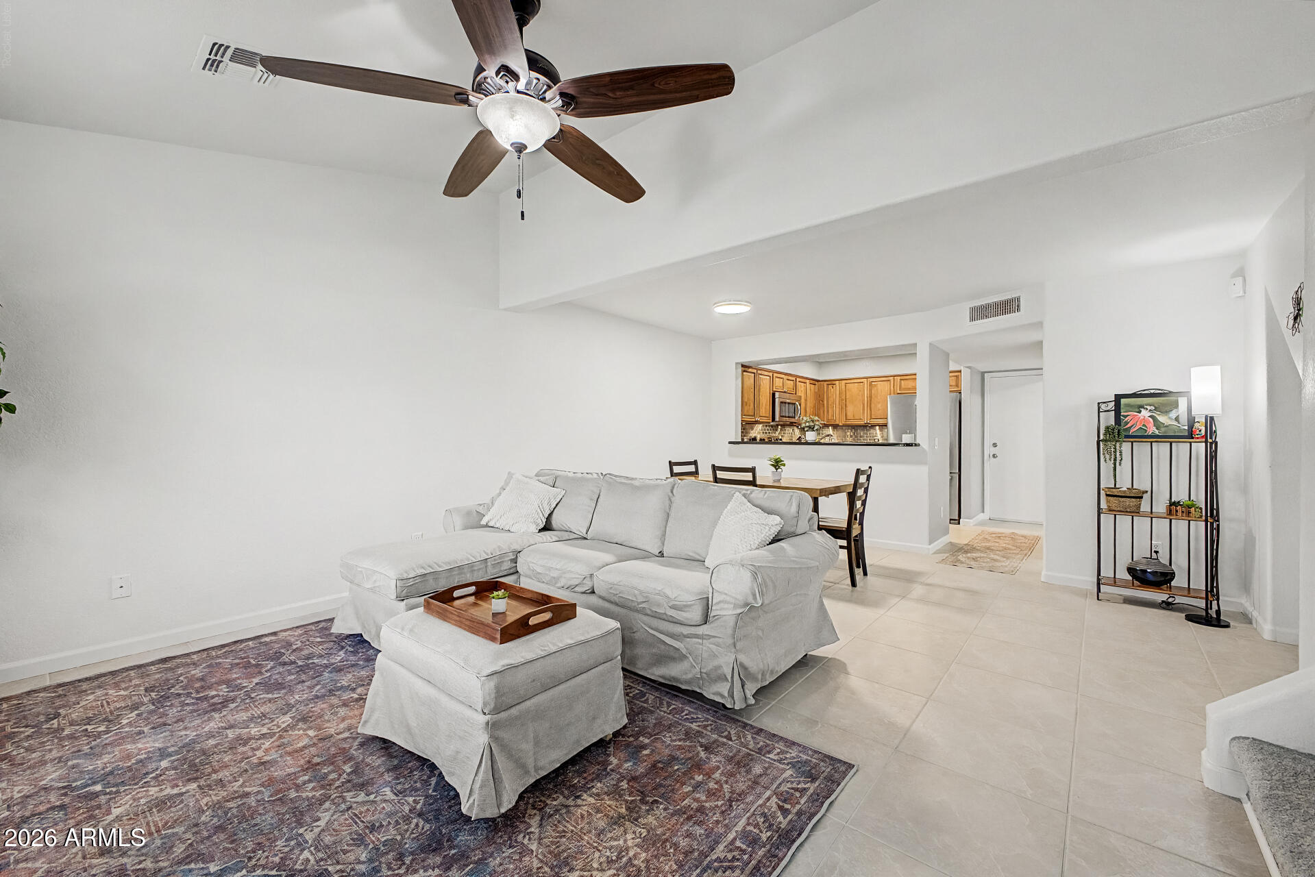4805 E KACHINA Trail 15