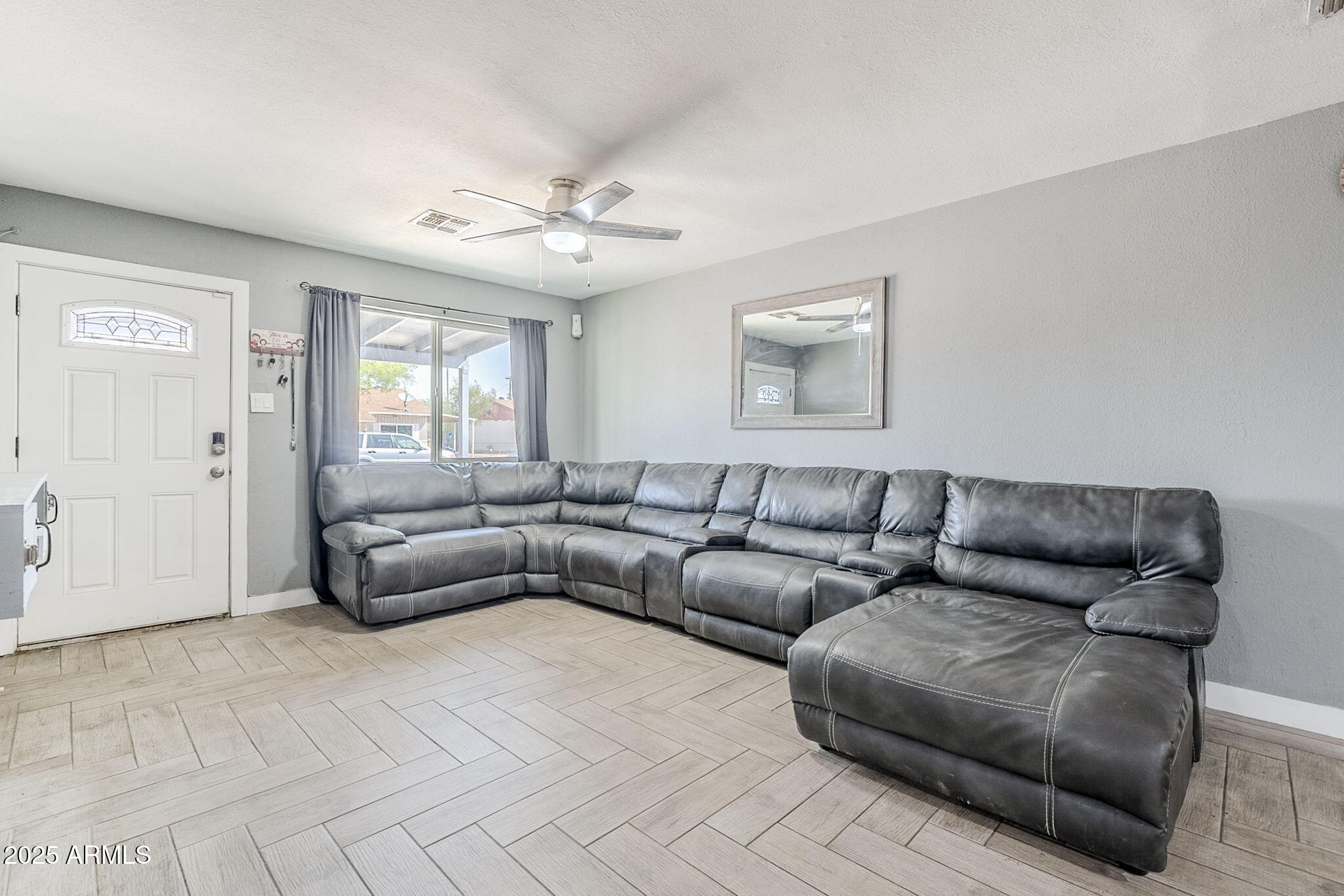 Homes 4 6147 W ROSE Circle