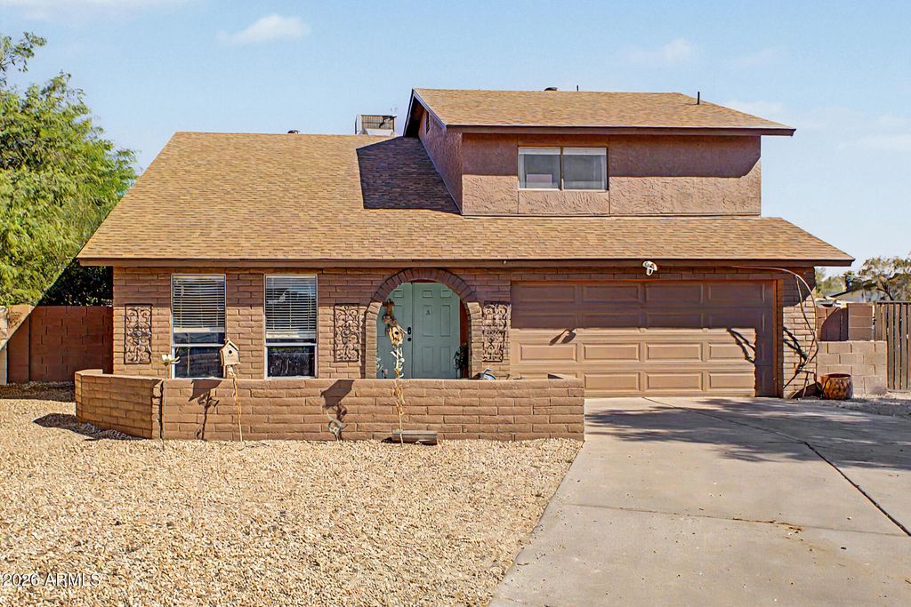 Photo of 4908 W Augusta Circle, Glendale, AZ 85308 (MLS # 7028140)