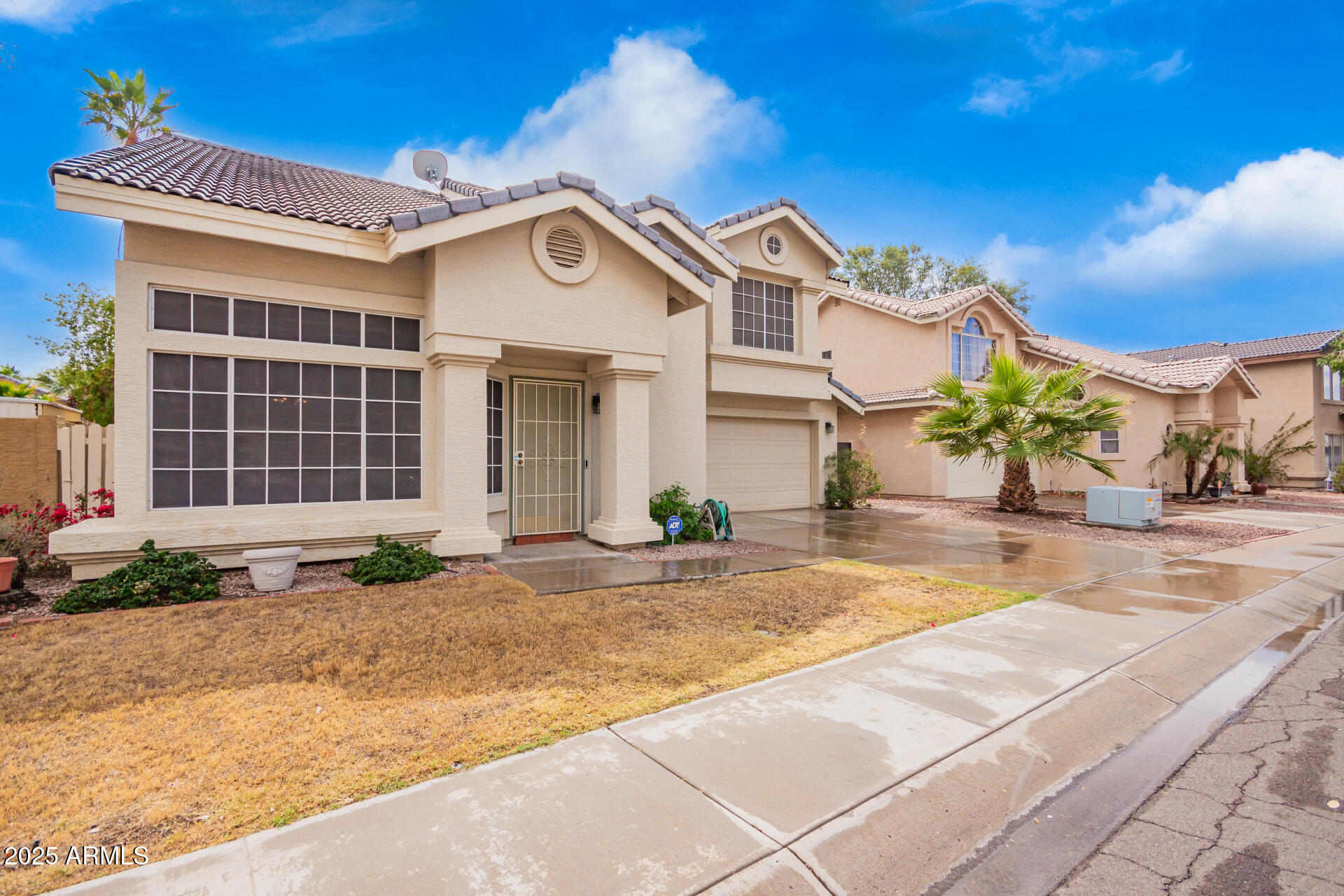1461 E GAIL Drive