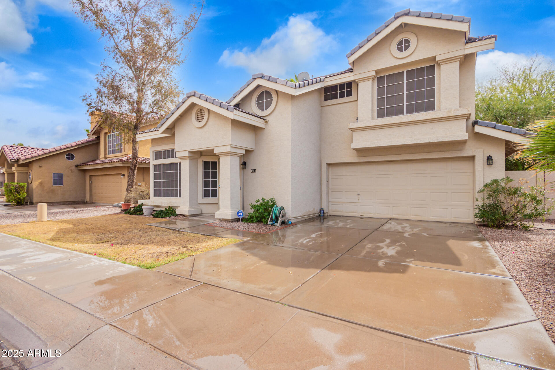 1461 E GAIL Drive