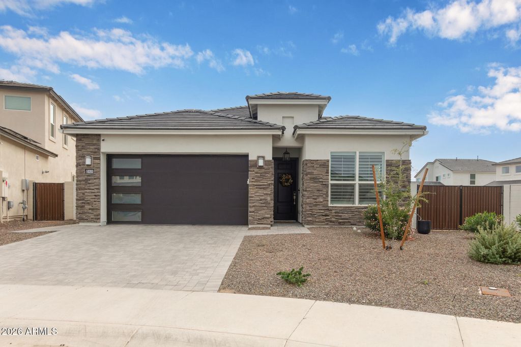 Photo of 10203 W Lone Cactus Drive, Peoria, AZ 85382 (MLS # 6963464)