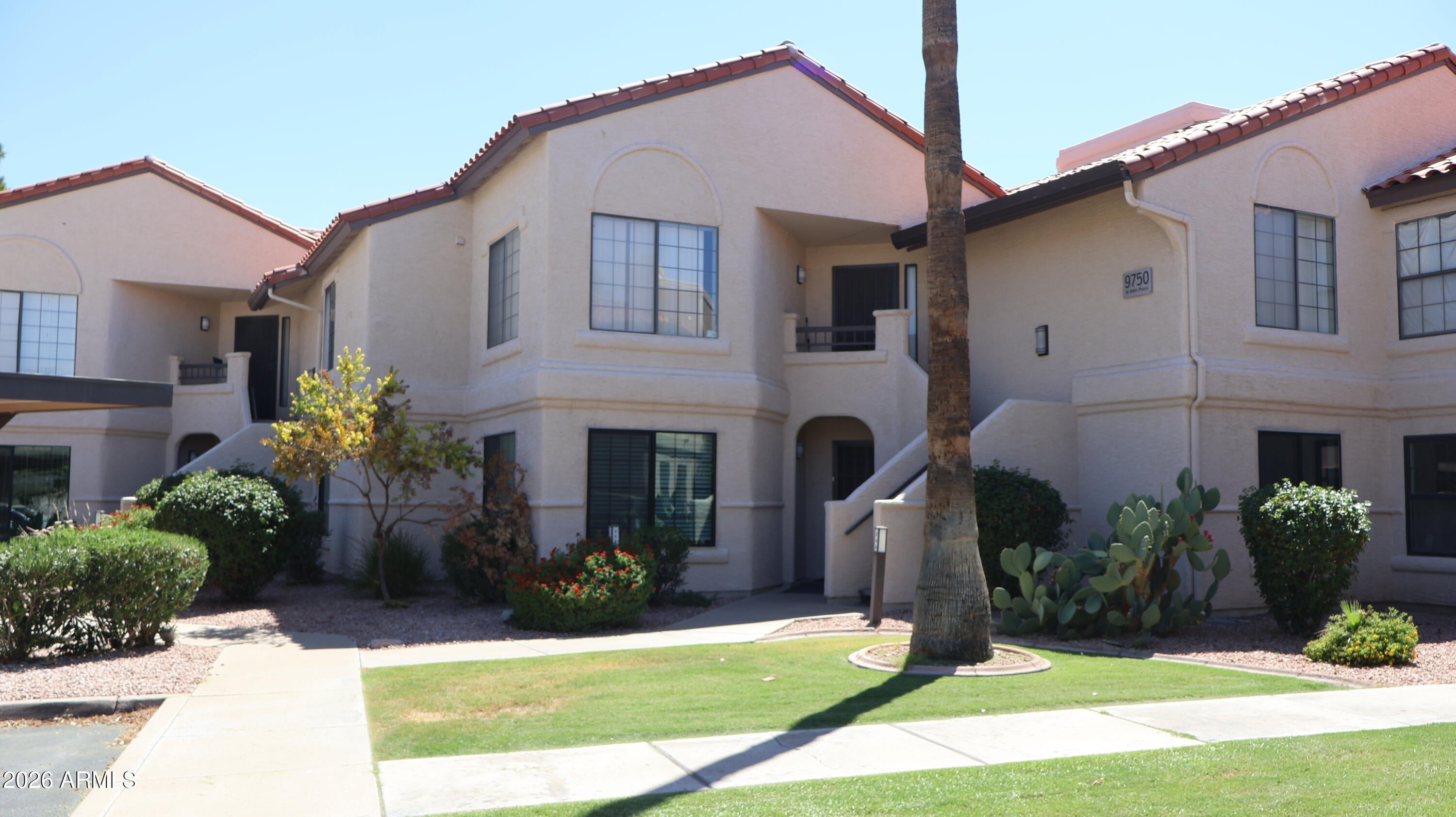 9750 N 94TH Place 208