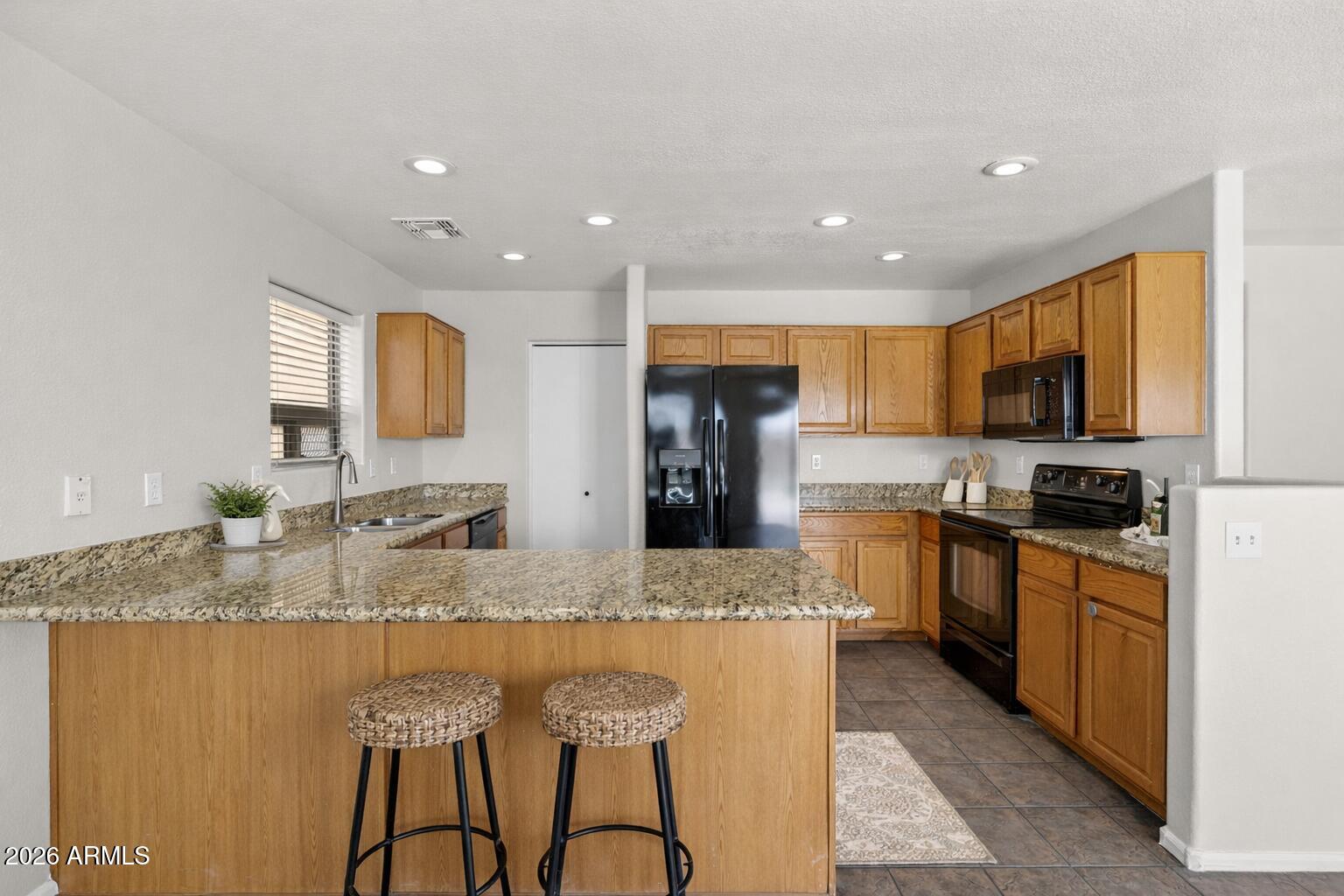 41628 W HILLMAN Drive