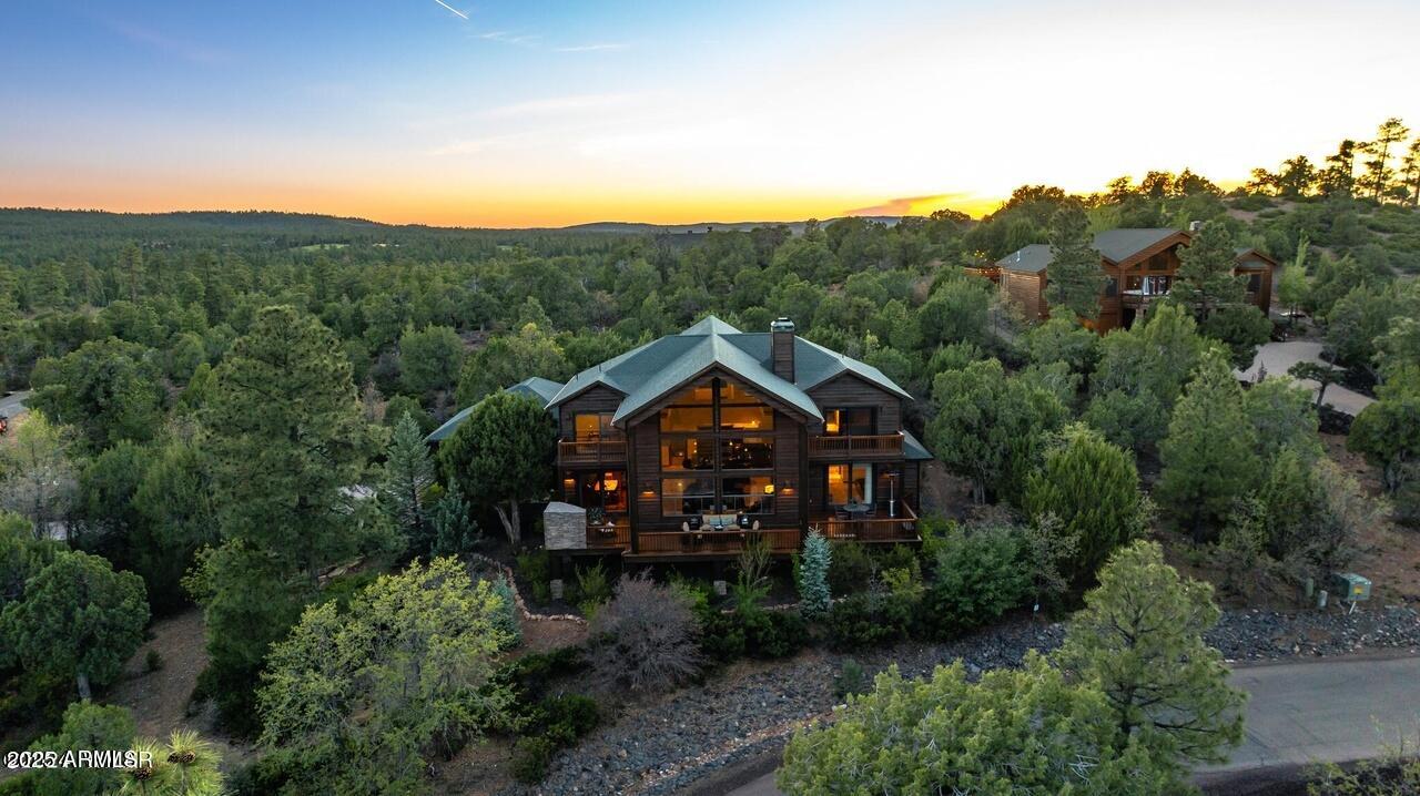 3180 W SNOWBERRY Loop