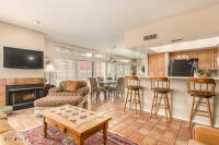 9705 E MOUNTAIN VIEW Road 1187