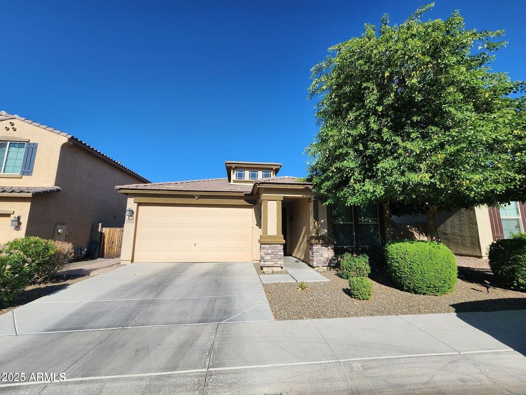 Photo of 7925 S 24th Way, Phoenix, AZ 85042 (MLS # 6952644)
