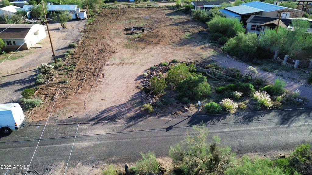 Photo of 0 W Whiteley Street #B-C, Apache Junction, AZ 85120 (MLS # 6949965)