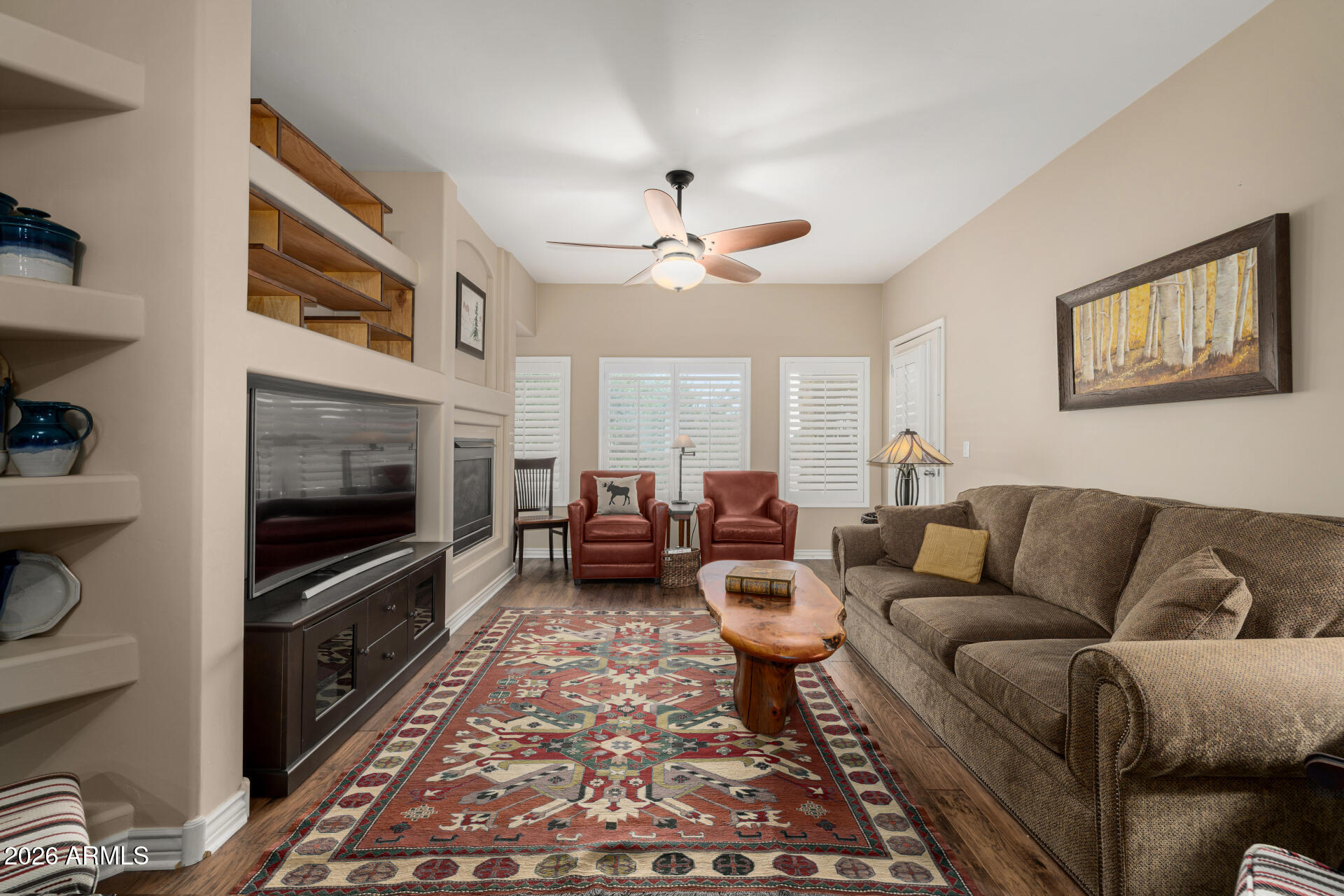 5350 E DEER VALLEY Drive 2421