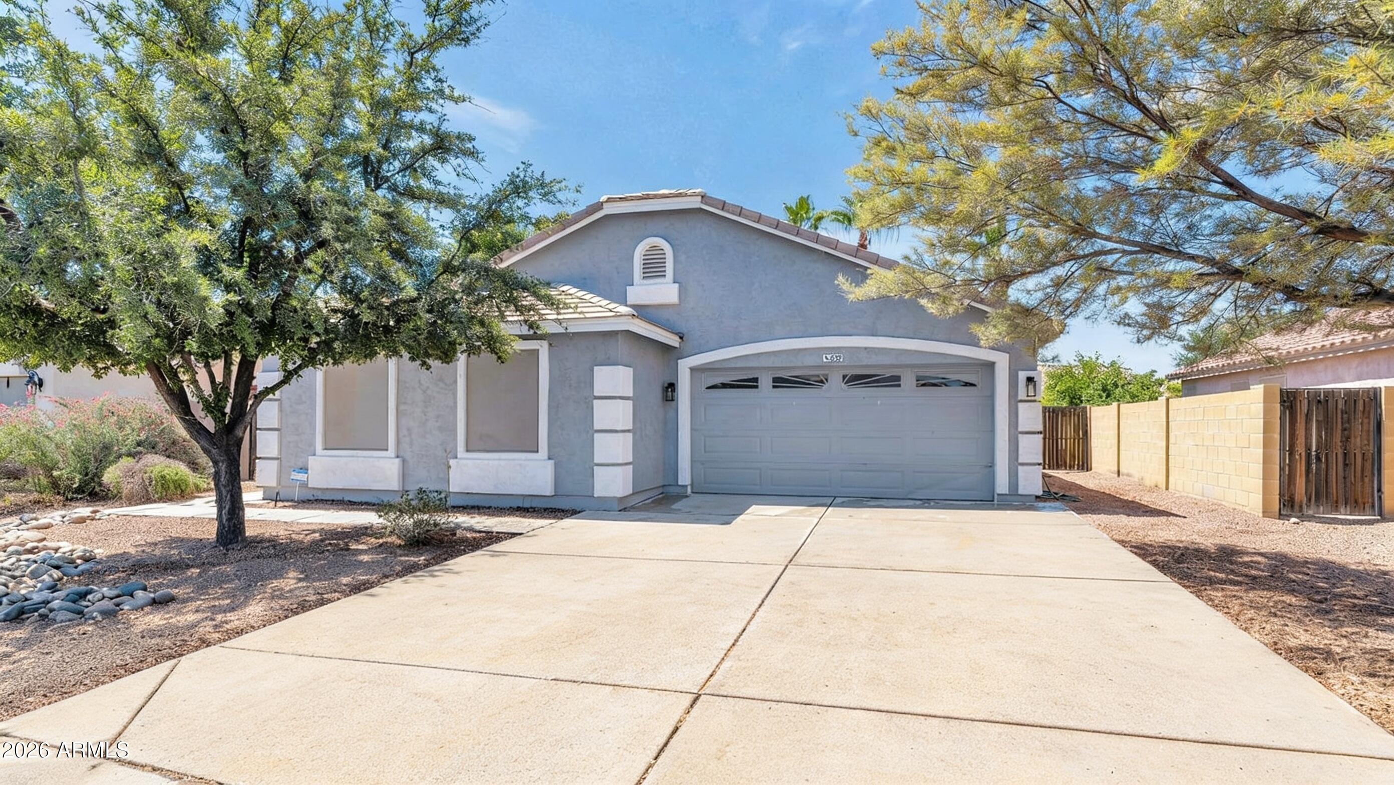 FESTIVA COURT - Residential