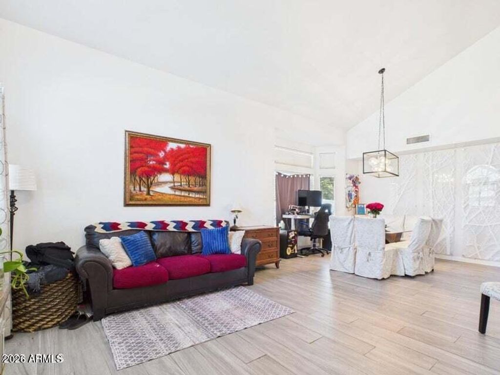 Photo of 1302 N Bedford Drive, Chandler, AZ 85225 (MLS # 7027084)