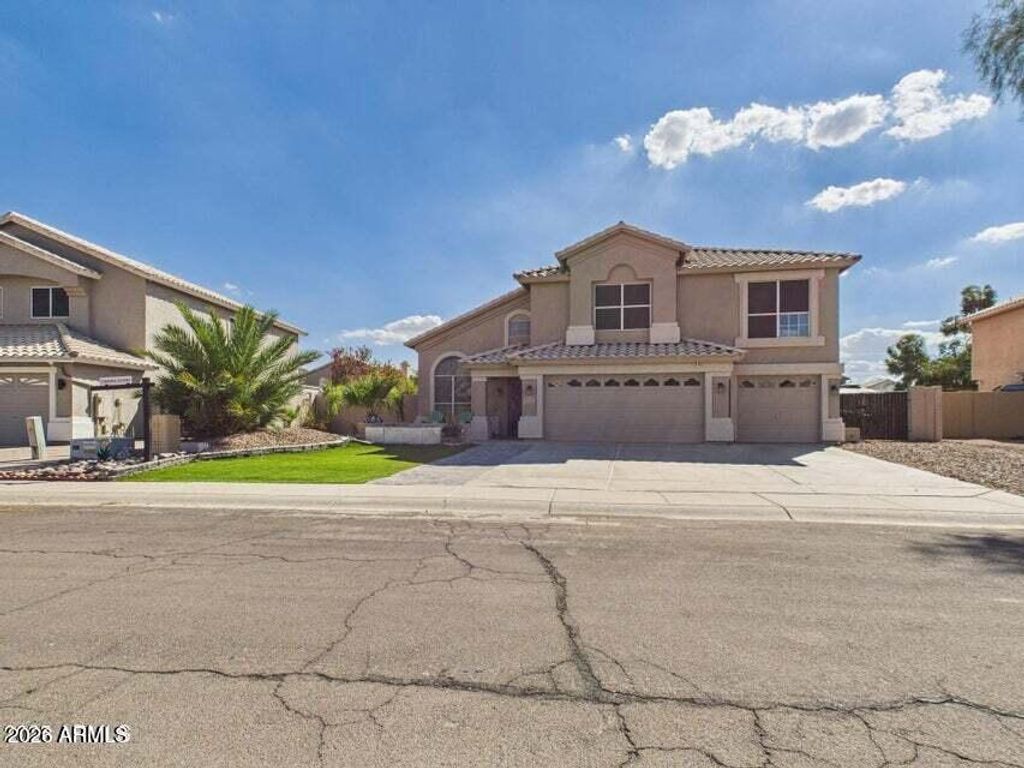 Photo of 1302 N Bedford Drive, Chandler, AZ 85225 (MLS # 7027084)
