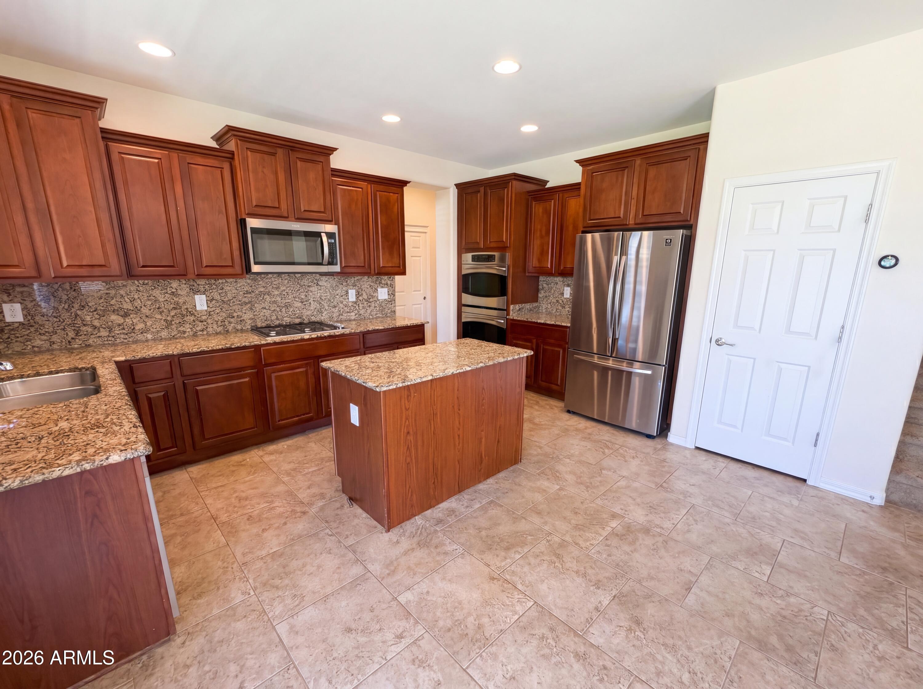 5227 W BENT TREE Drive