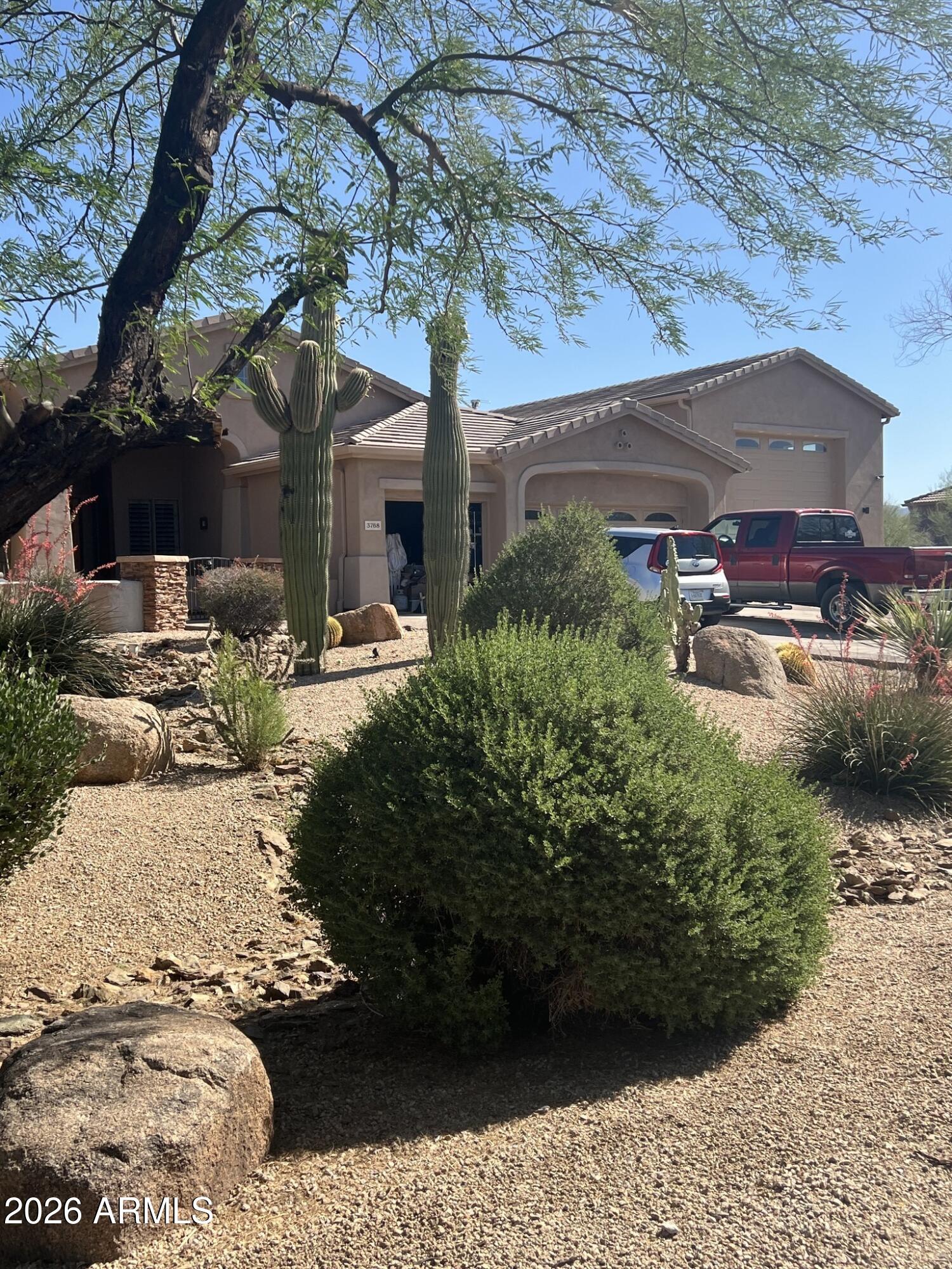 3768 E EL SENDERO Road E