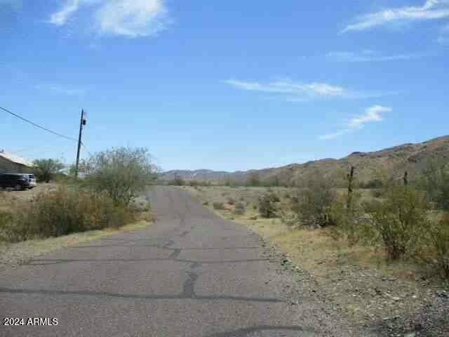2500 W Sunrise Drive -
