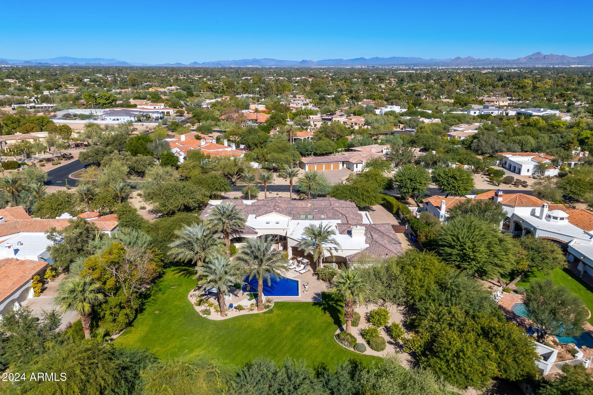 Paradise Valley, Arizona 85253, United States, 5 Bedrooms Bedrooms, ,6 BathroomsBathrooms,Residential,Active,32201