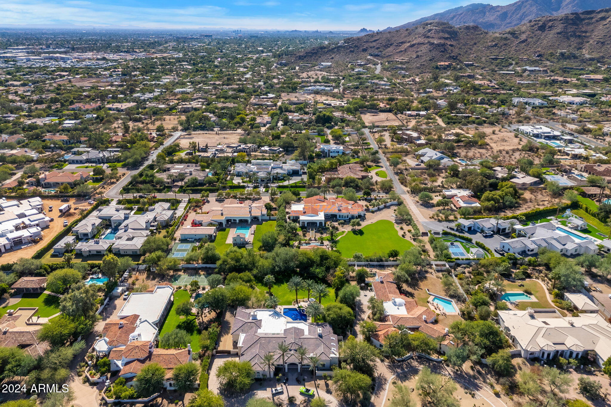 Paradise Valley, Arizona 85253, United States, 5 Bedrooms Bedrooms, ,6 BathroomsBathrooms,Residential,Active,32201