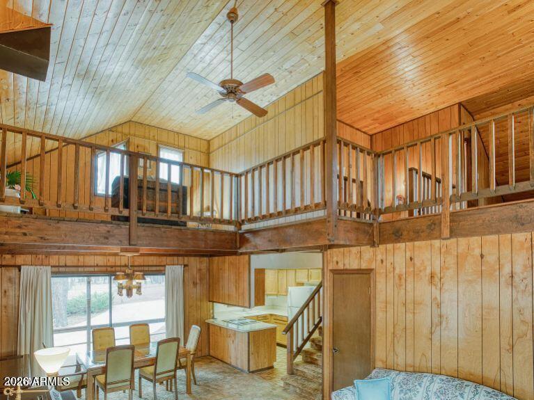 5522 FOREST Drive