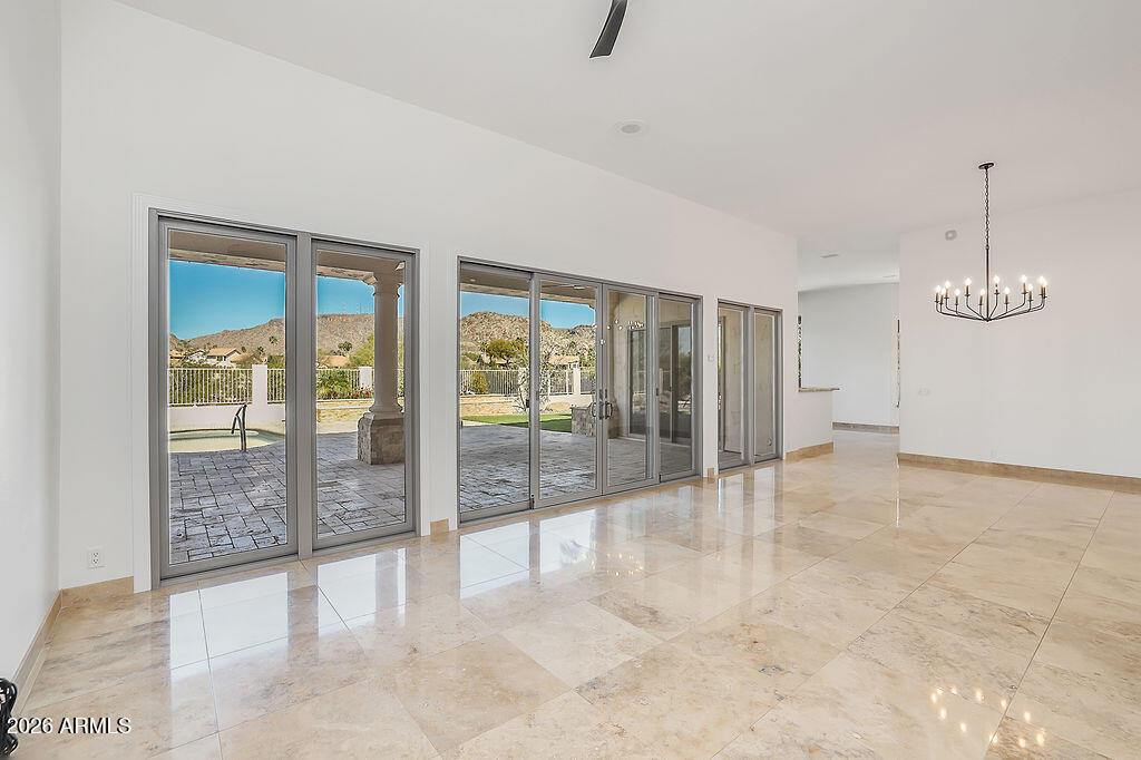 1620 E SILVERWOOD Drive