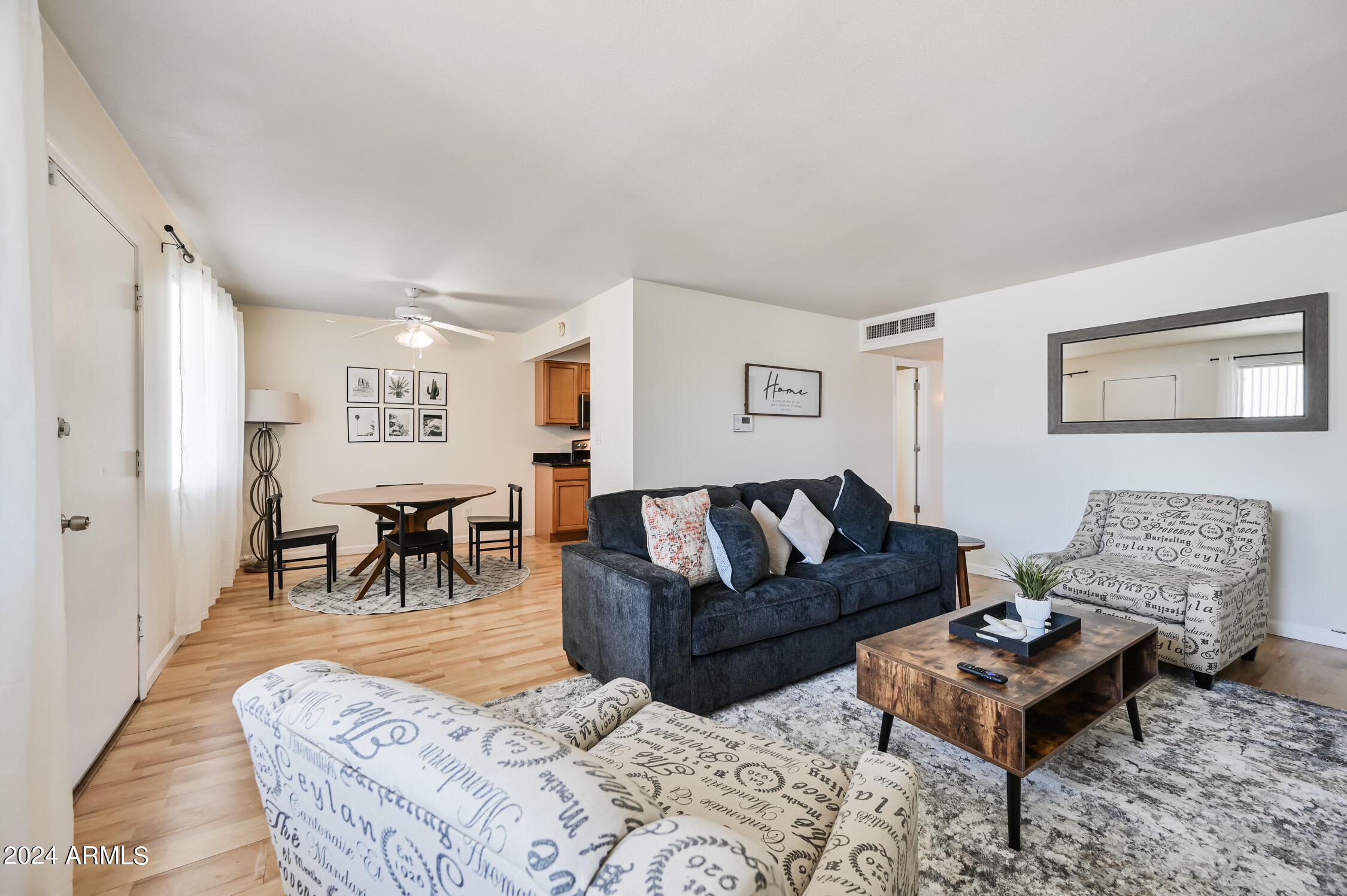 1702 W TUCKEY Lane 230