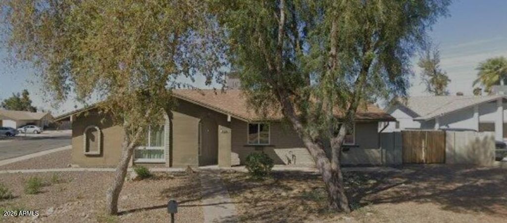 Photo of 3824 W Shangri La Road, Phoenix, AZ 85029 (MLS # 6974775)