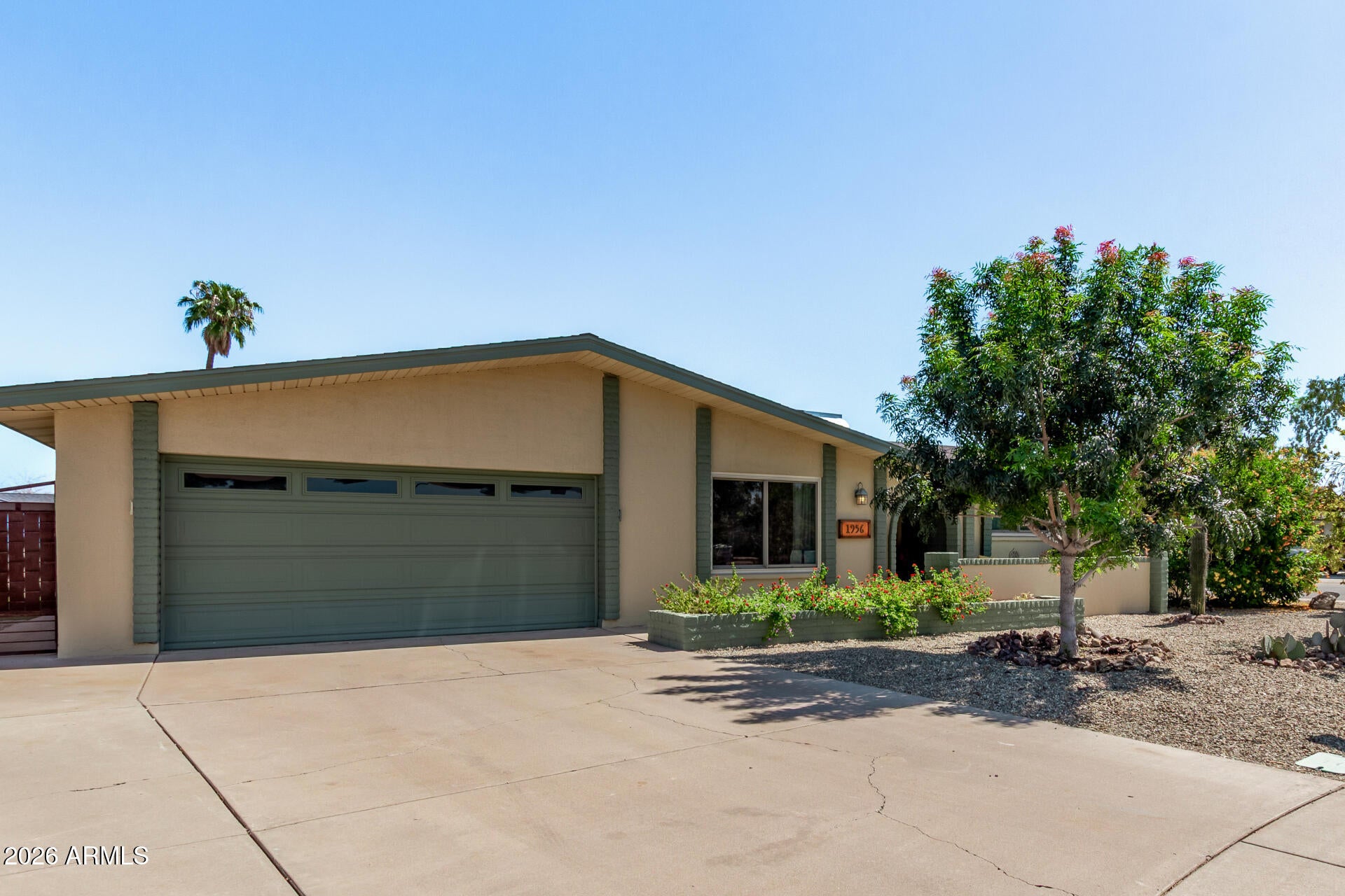 1956 E Dunbar Drive