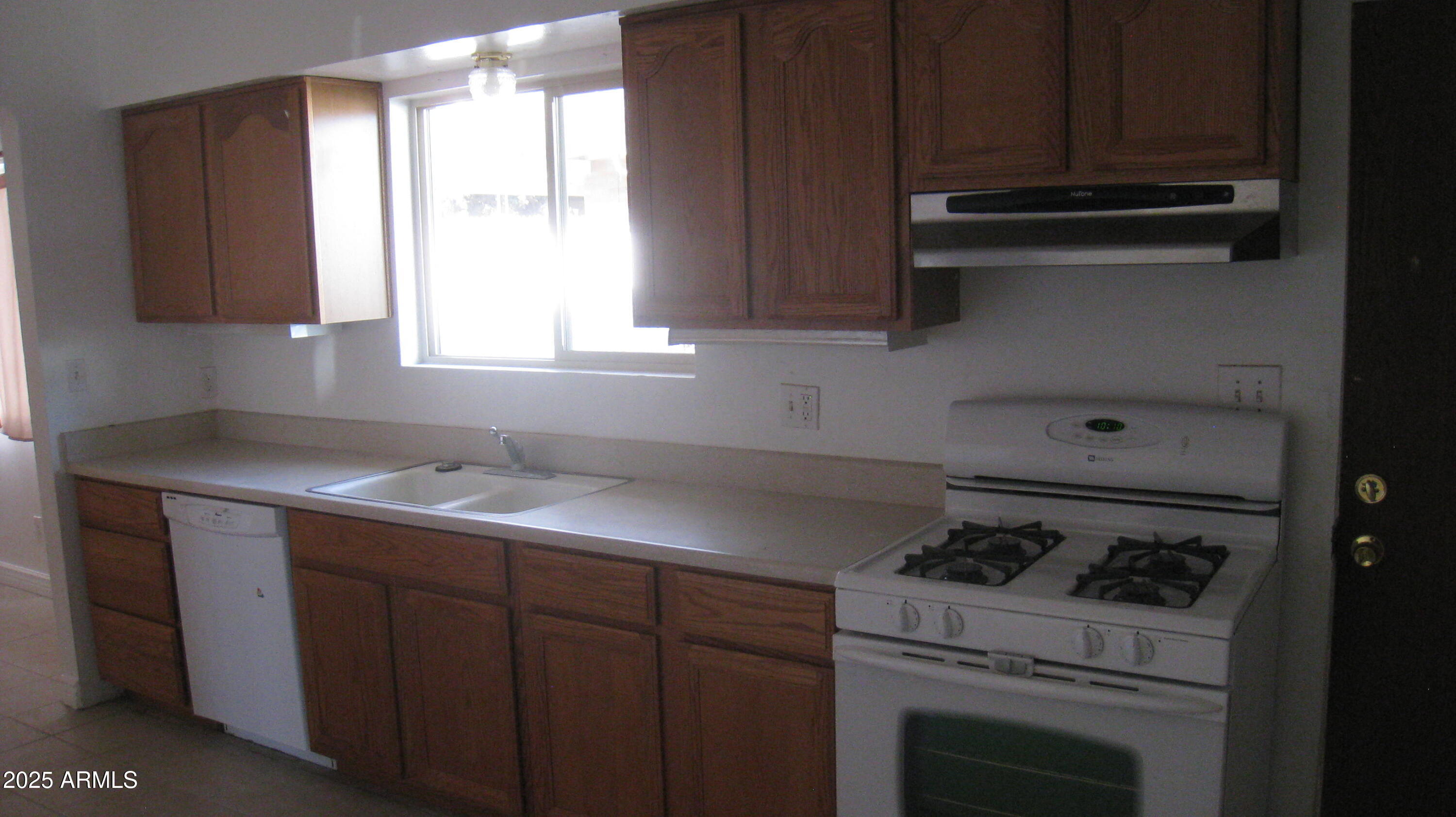 BUENA 1 - Residential Lease