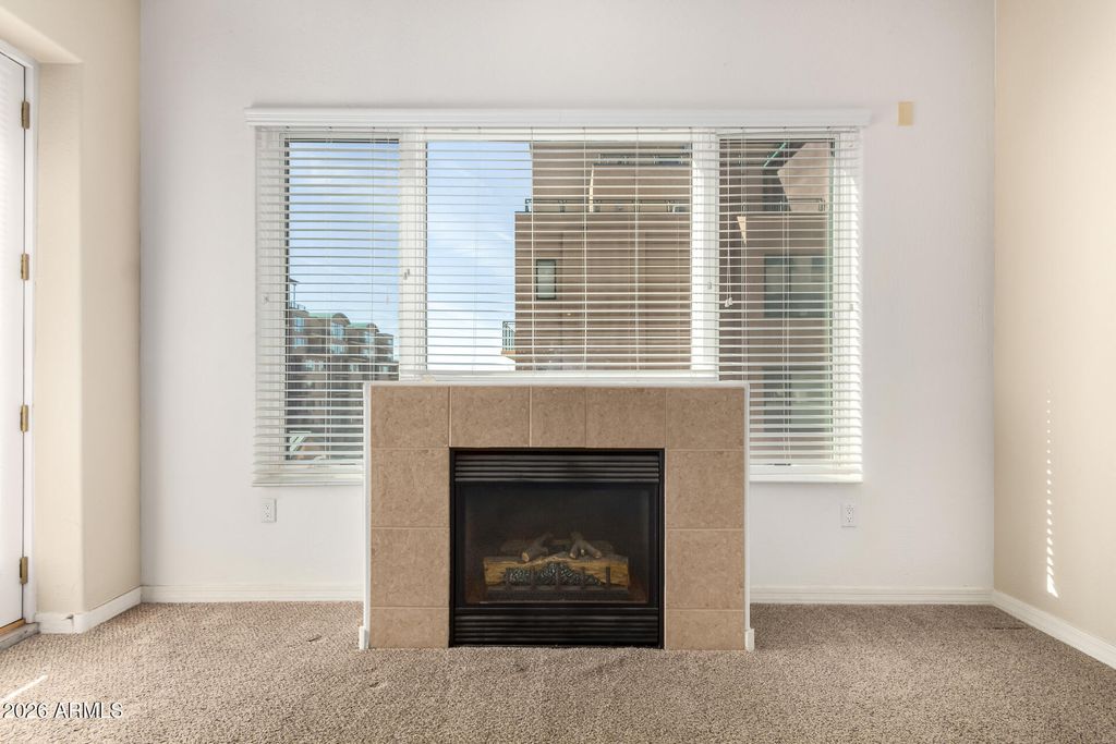 Photo of 2302 N Central Avenue #411, Phoenix, AZ 85004 (MLS # 6969842)