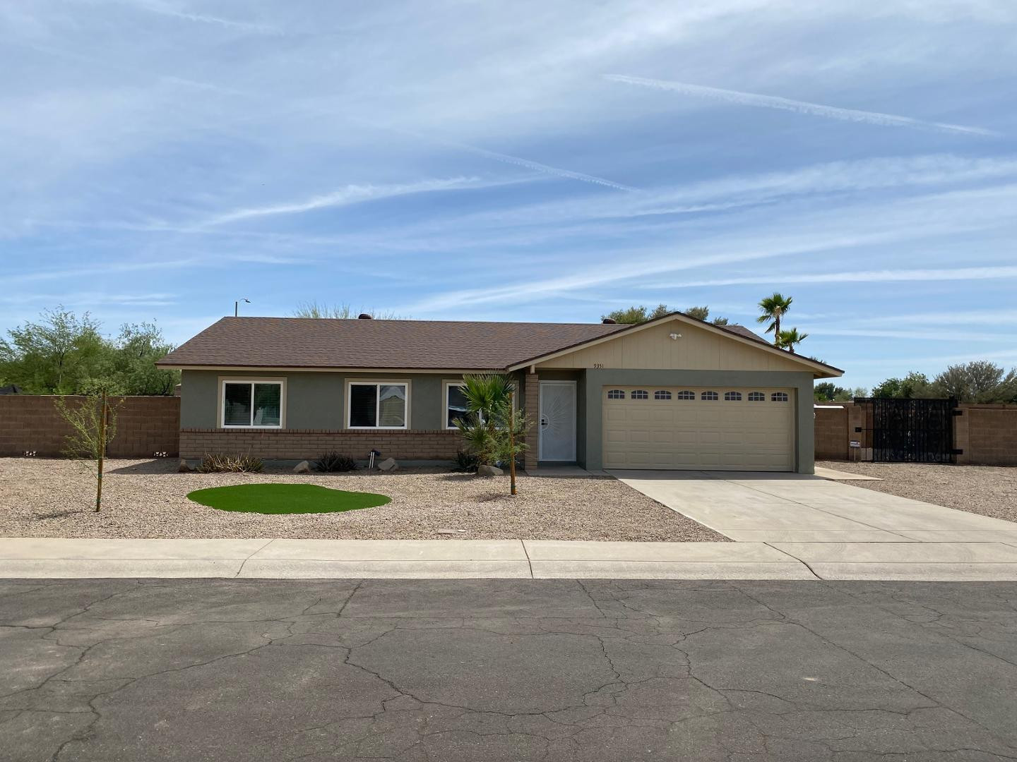 9351 W Caron Drive