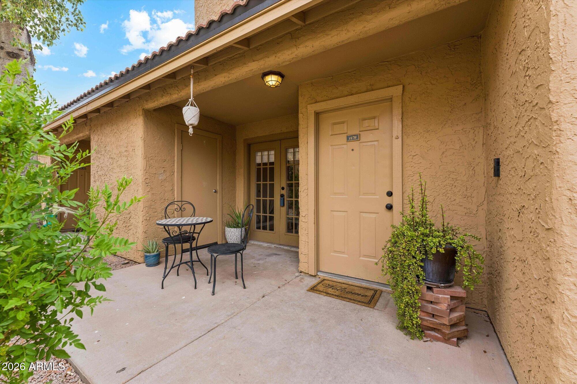 3511 E BASELINE Road 1170