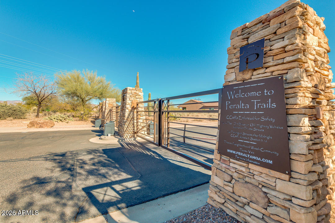 PERALTA TRAILS - Residential