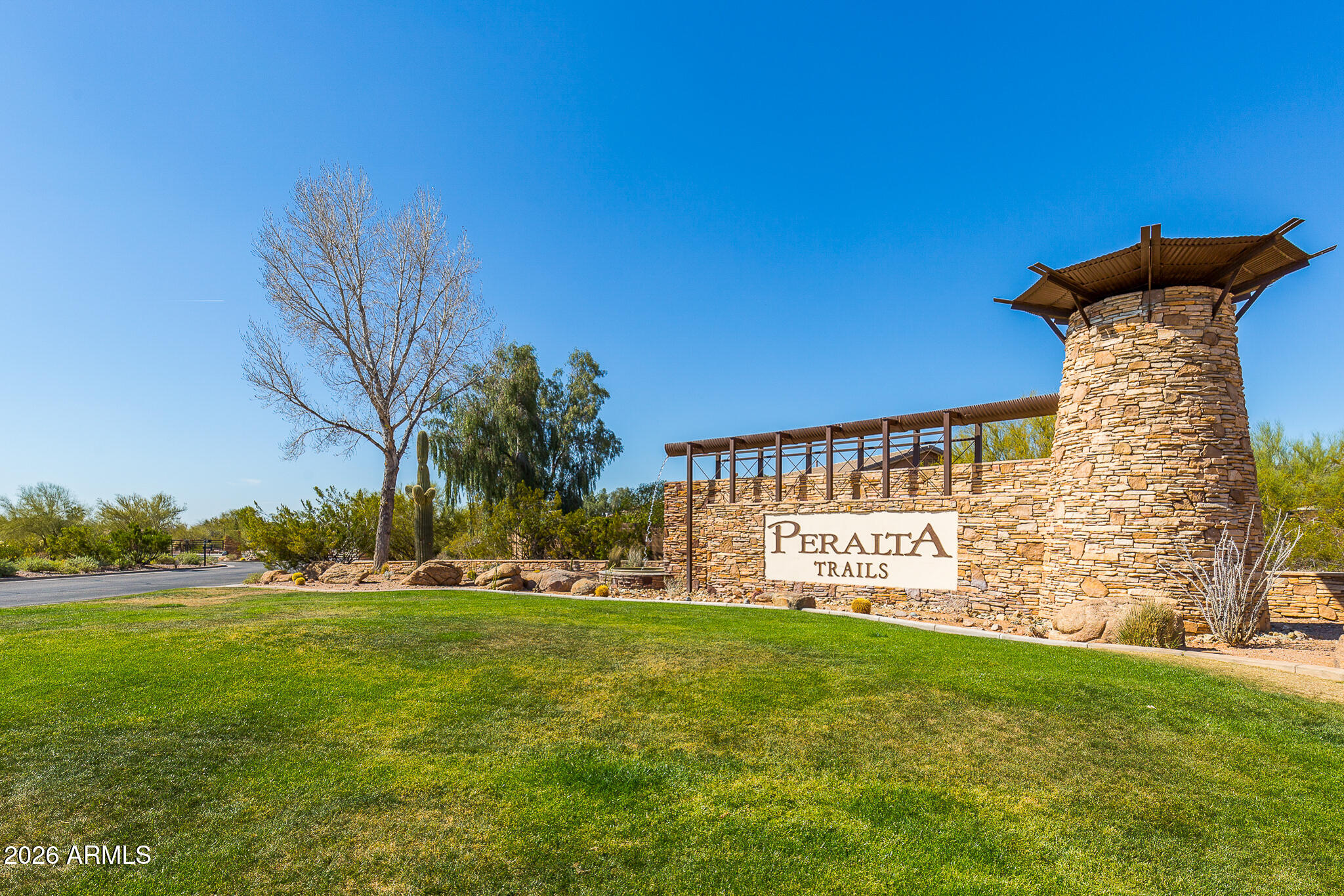 PERALTA TRAILS - Residential