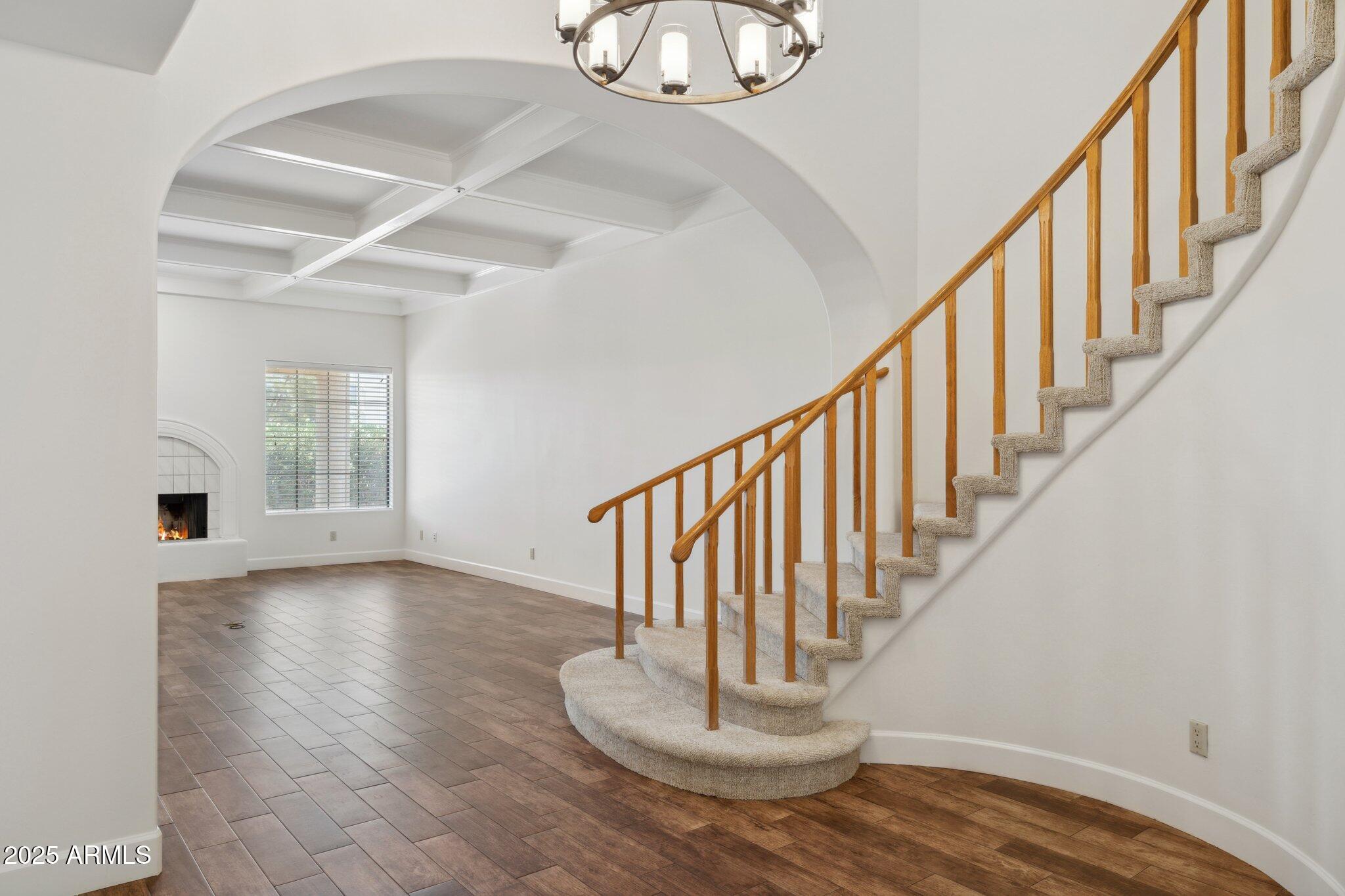 8100 E CAMELBACK Road 62