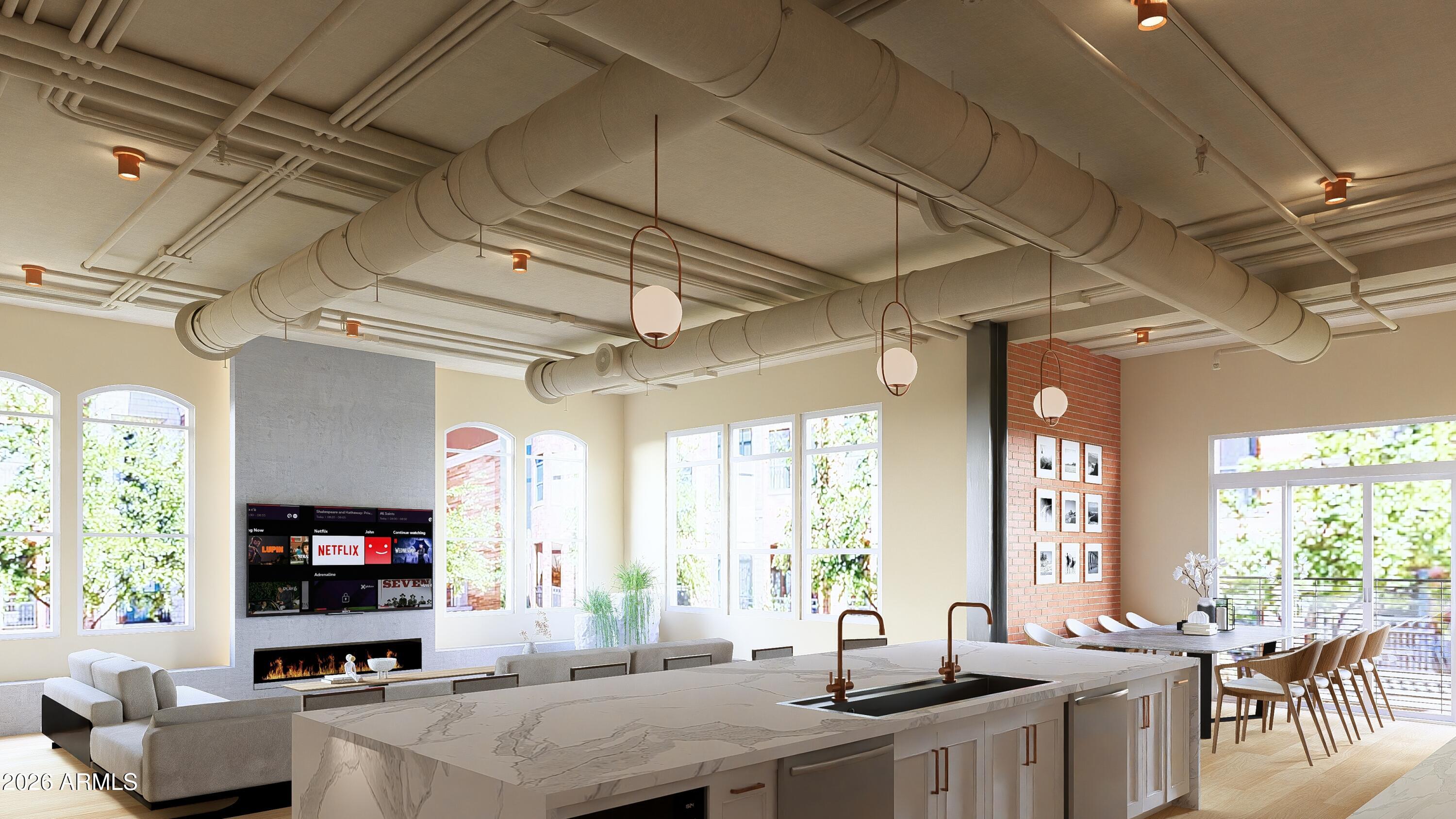 46 W PALM Lane