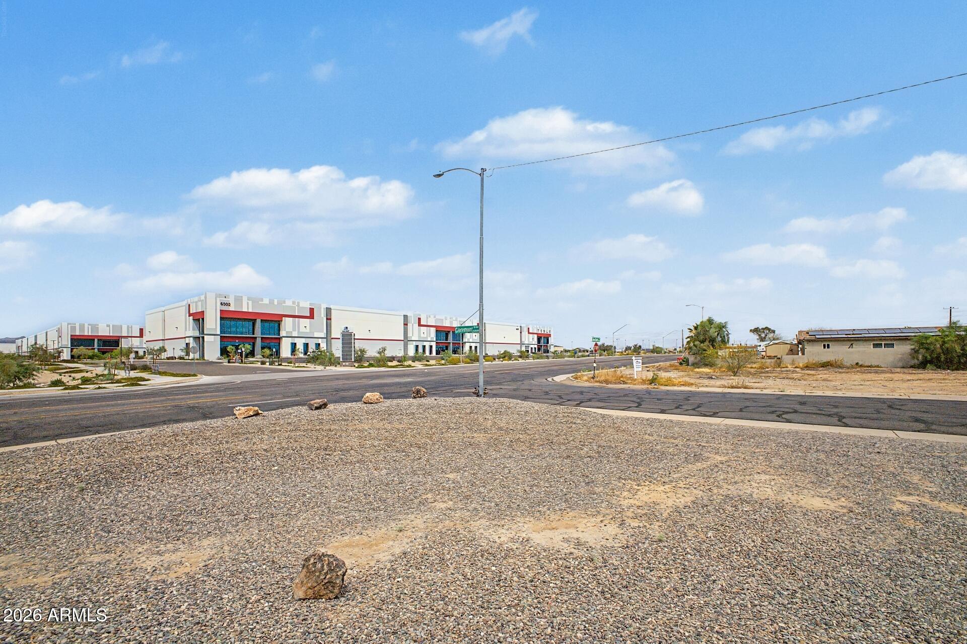 6249 N LITCHFIELD Road