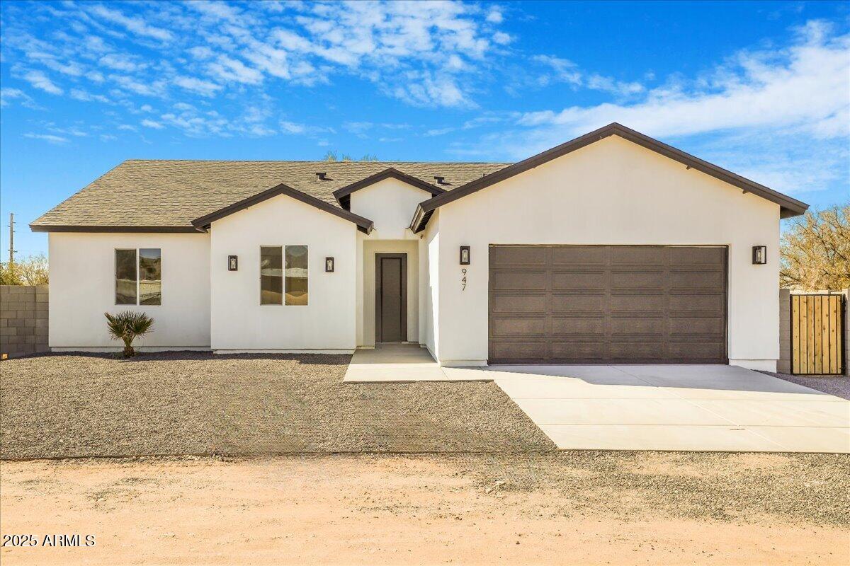 2061 N Valley Drive