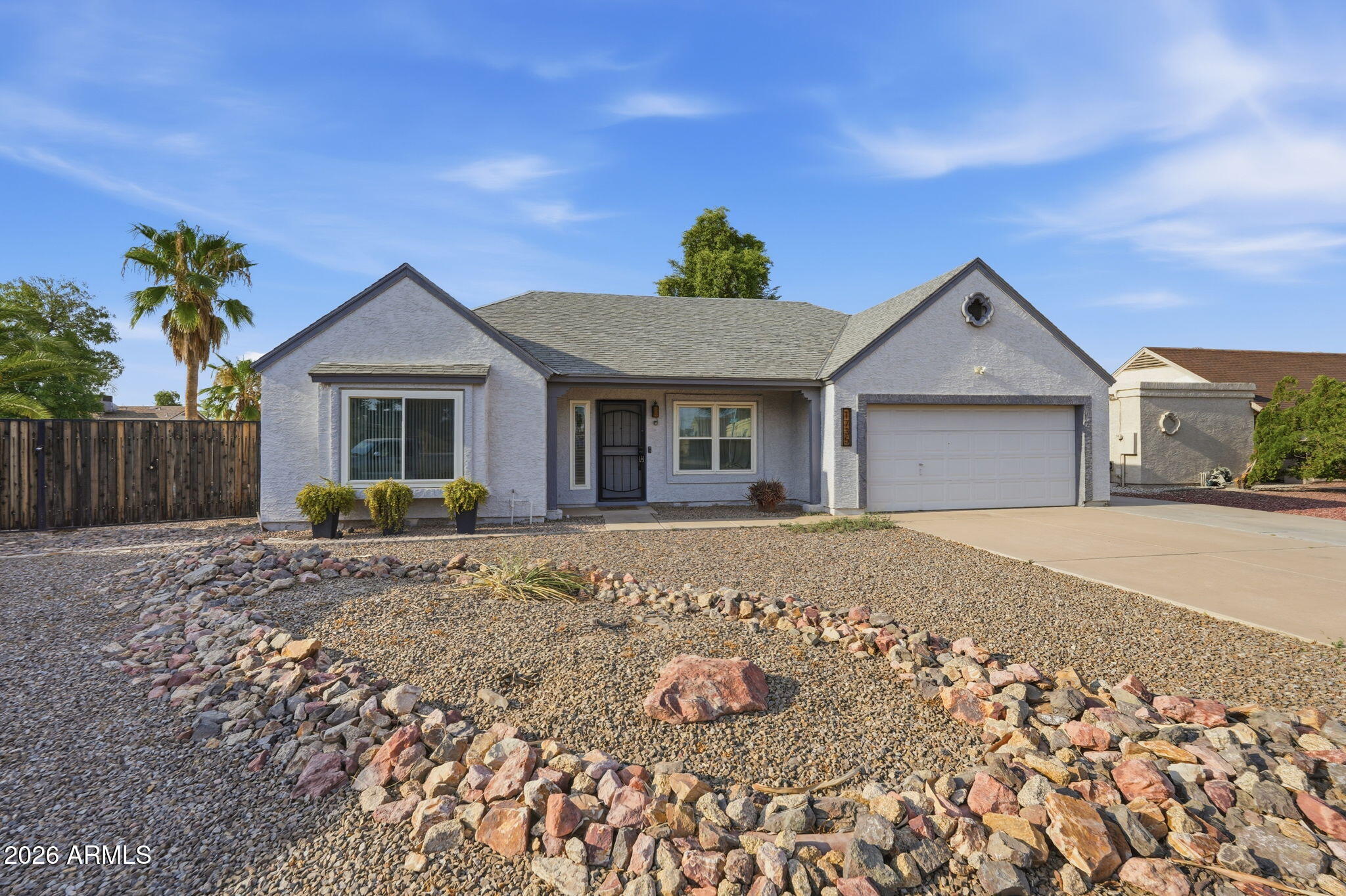 1735 E STEPHENS Drive